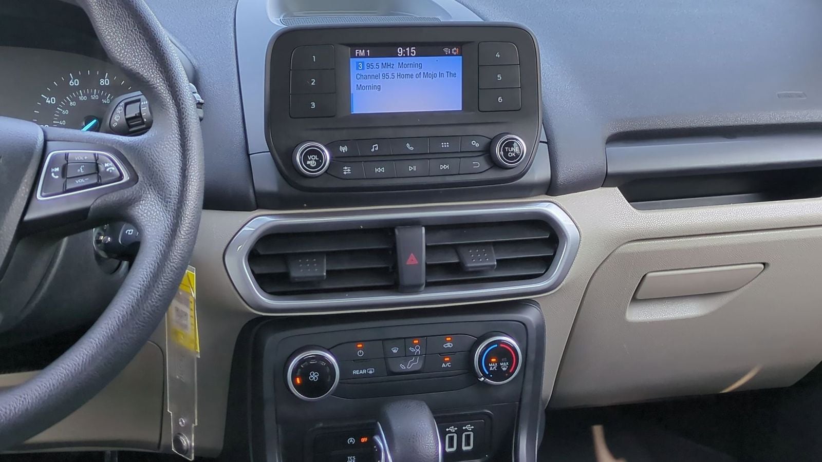 Thumbnail: 2018 Ford EcoSport - 24
