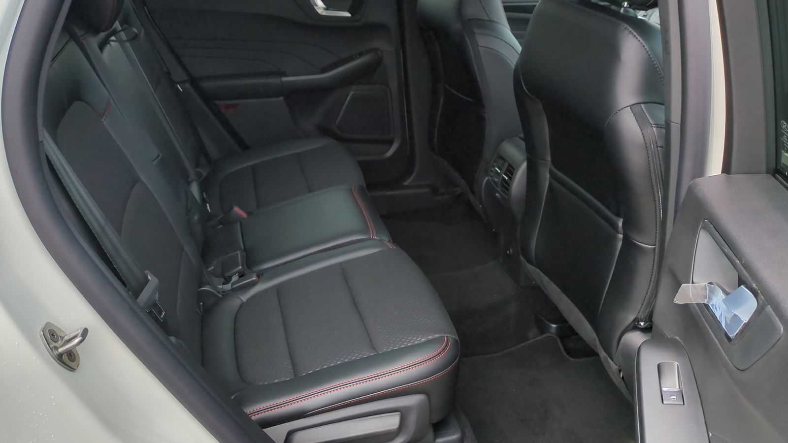 Thumbnail: 2025 Ford Escape - 18