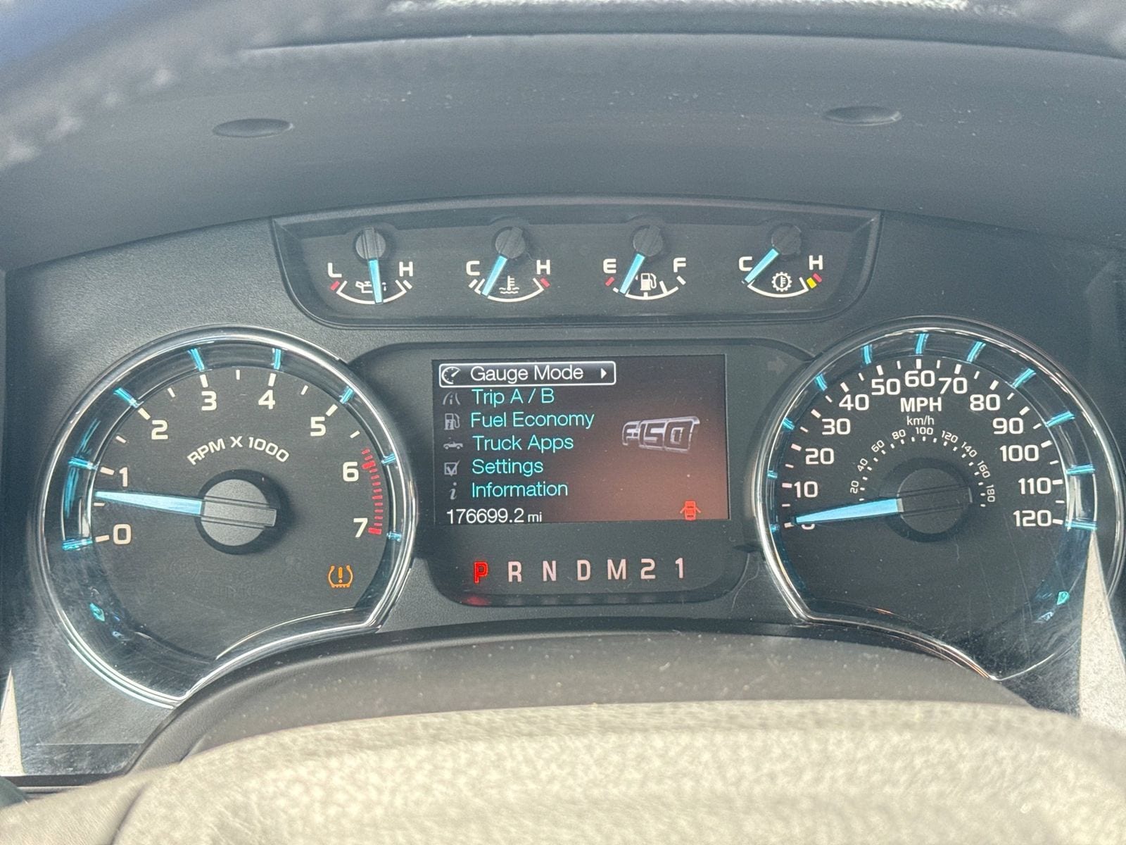 Thumbnail: 2011 Ford F-150 - 33