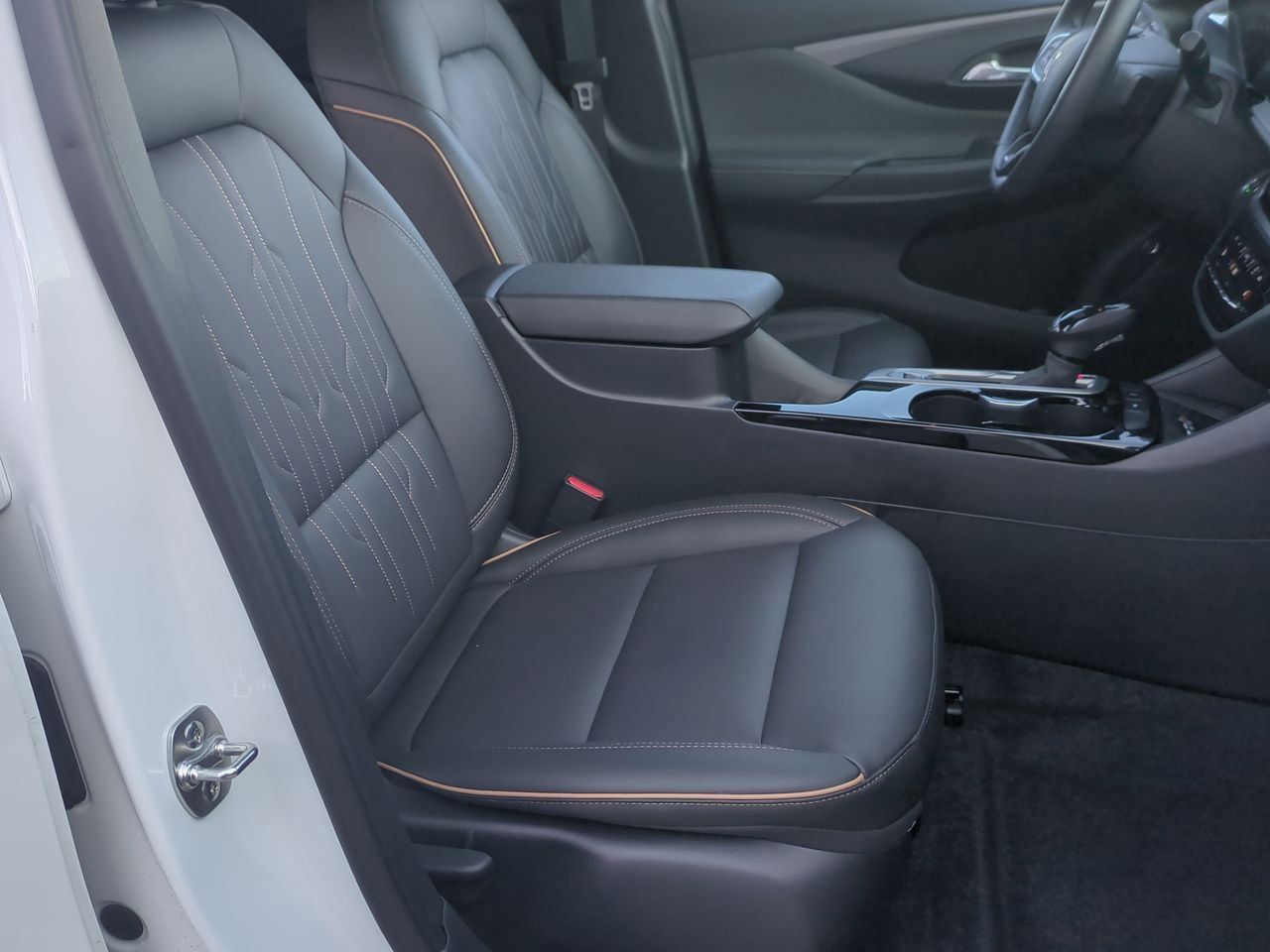 Thumbnail: 2024 Buick Envista - 26