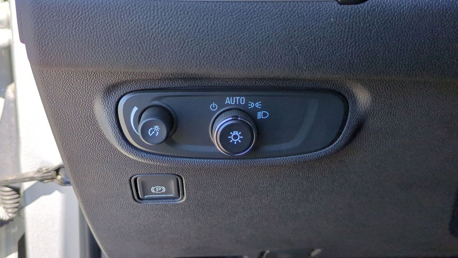 Thumbnail: 2021 GMC Terrain - 20