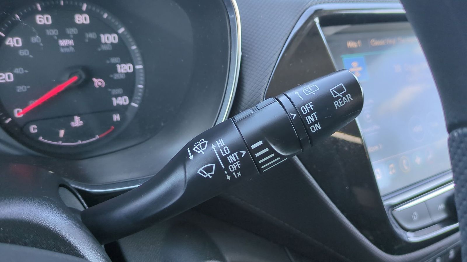 Thumbnail: 2021 Chevrolet TrailBlazer - 28