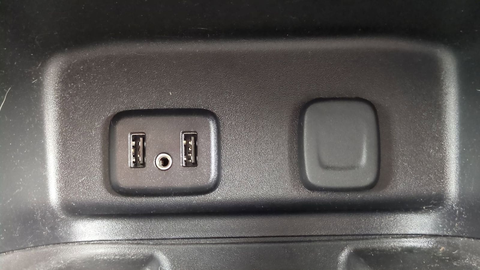 Thumbnail: 2018 Chevrolet Equinox - 38