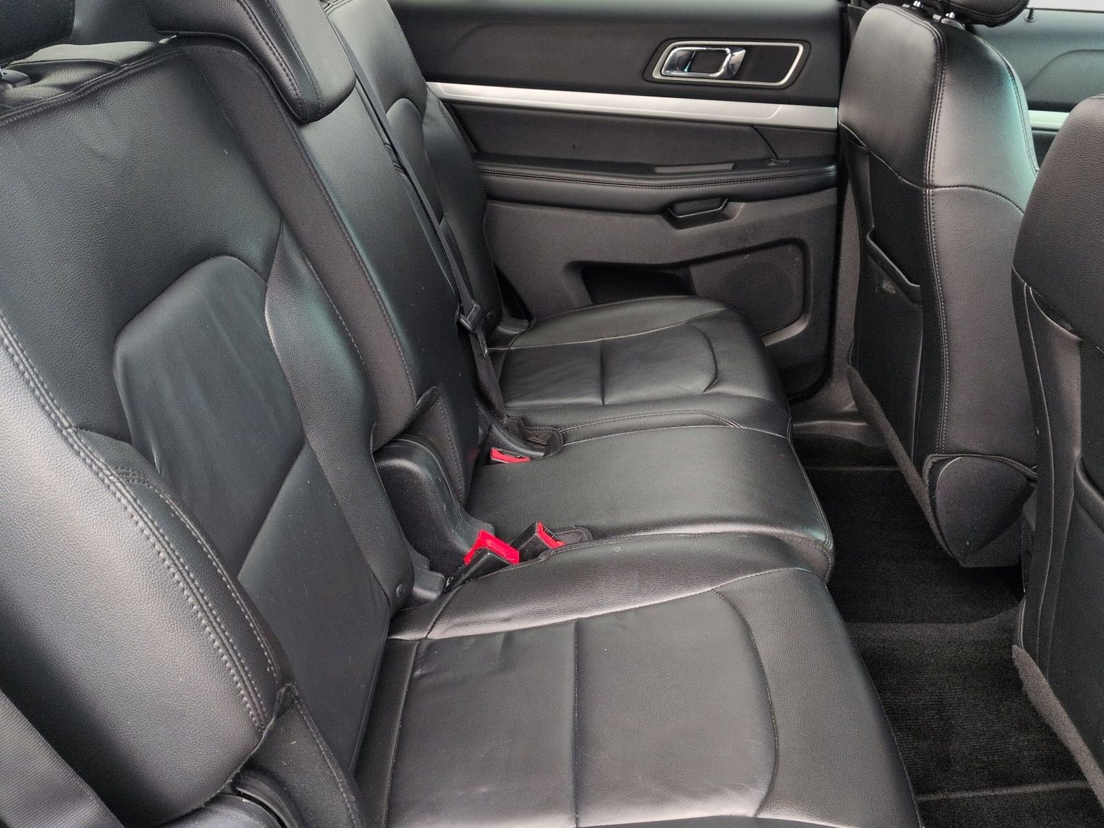 Thumbnail: 2016 Ford Explorer - 24