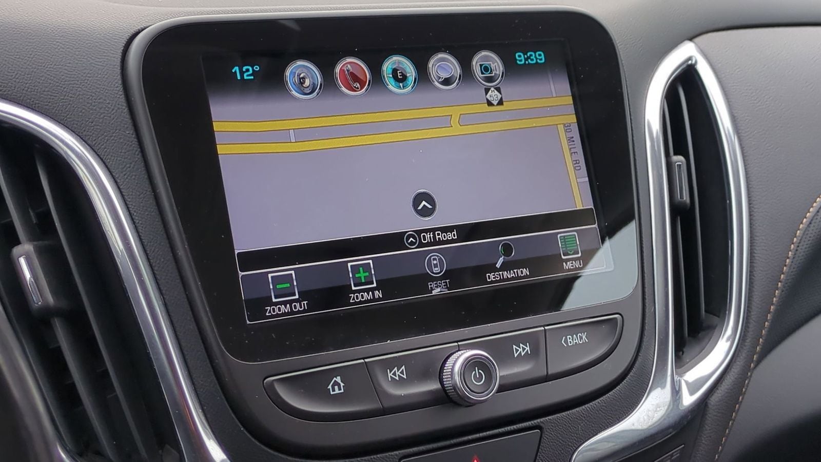 Thumbnail: 2018 Chevrolet Equinox - 34