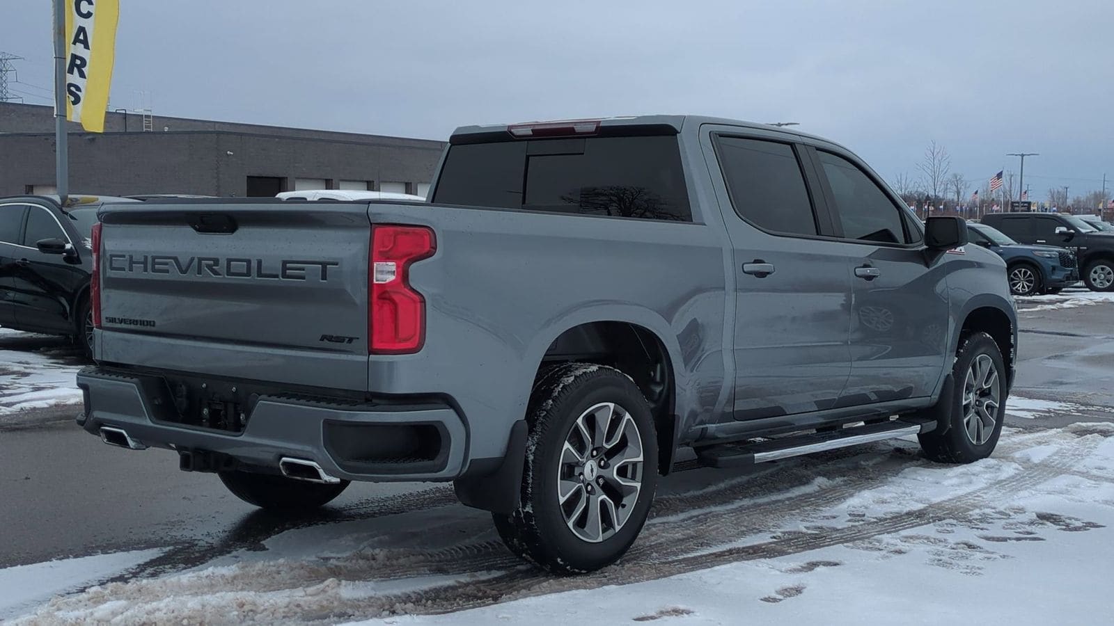 Thumbnail: 2021 Chevrolet Silverado 1500 - 8