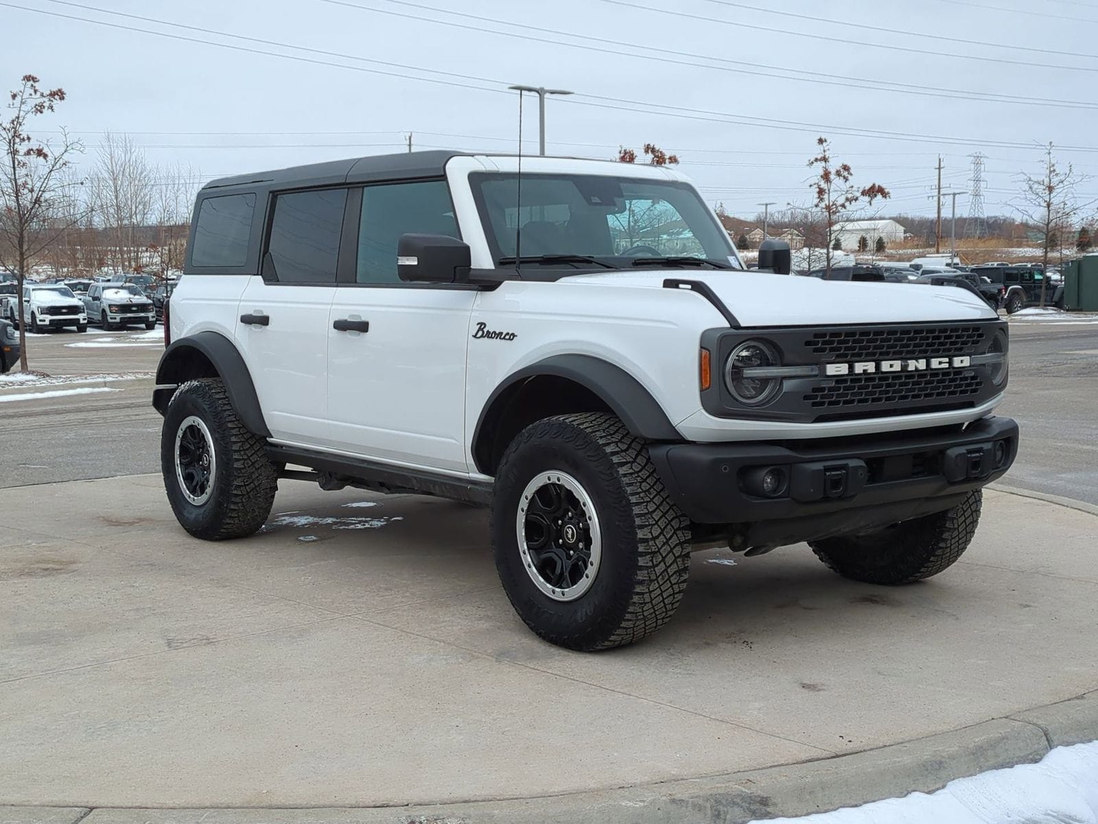 Thumbnail: 2022 Ford Bronco - 10