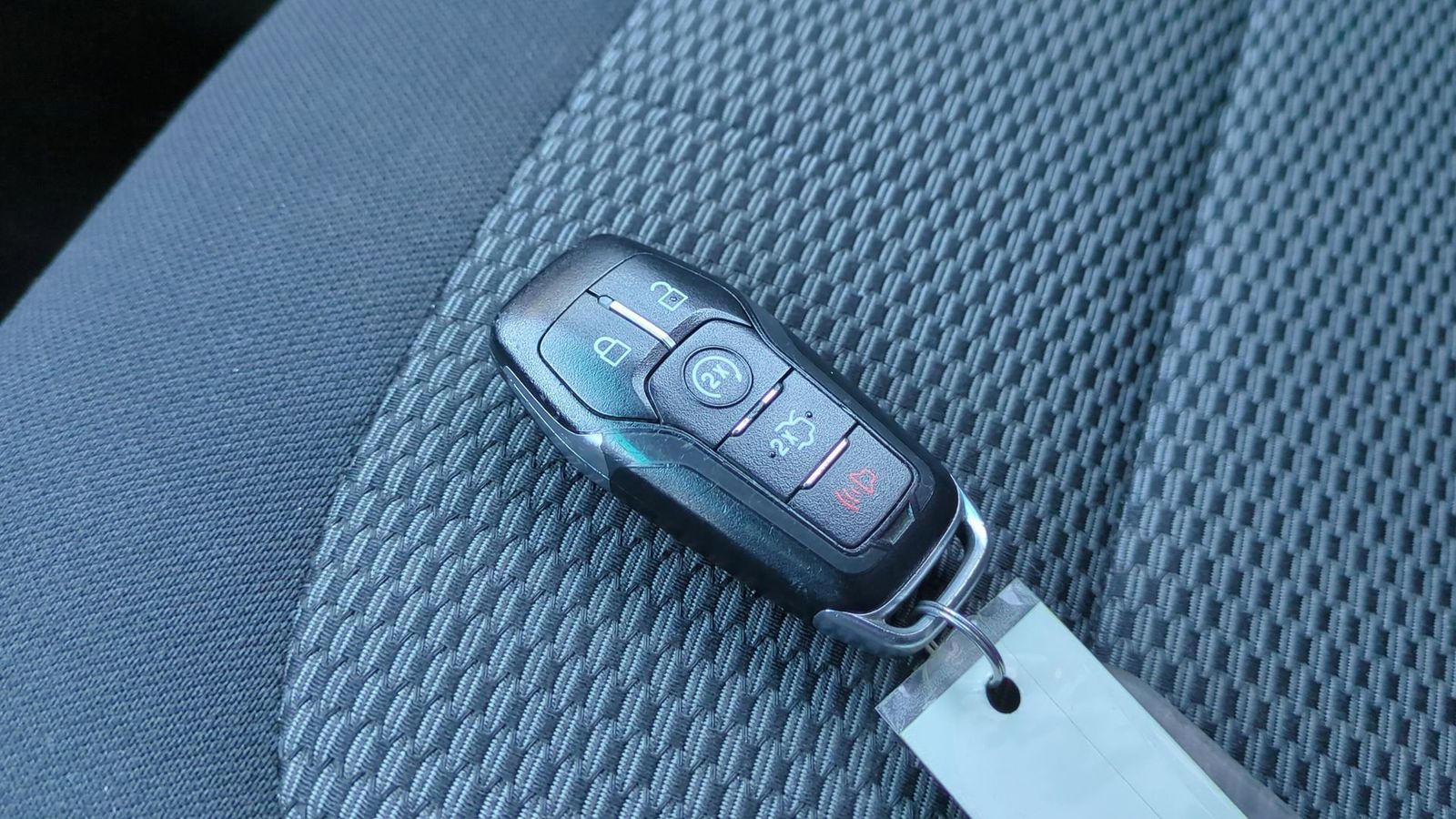 Thumbnail: 2016 Ford Explorer - 35