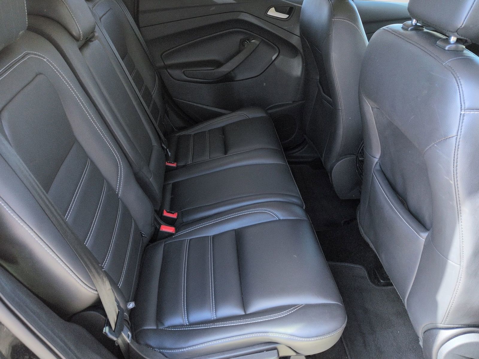 Thumbnail: 2019 Ford Escape - 21