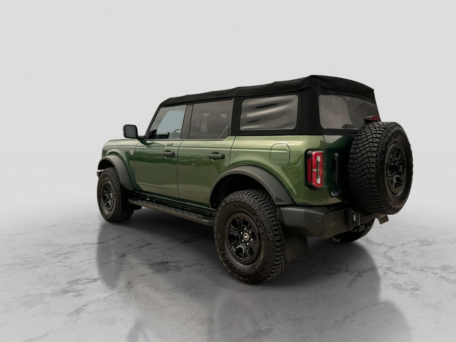Thumbnail: 2022 Ford Bronco - 5