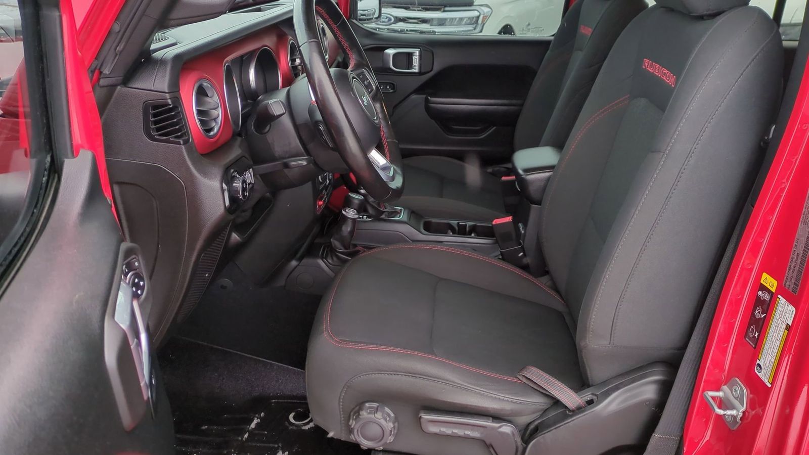 Thumbnail: 2020 Jeep Gladiator - 17