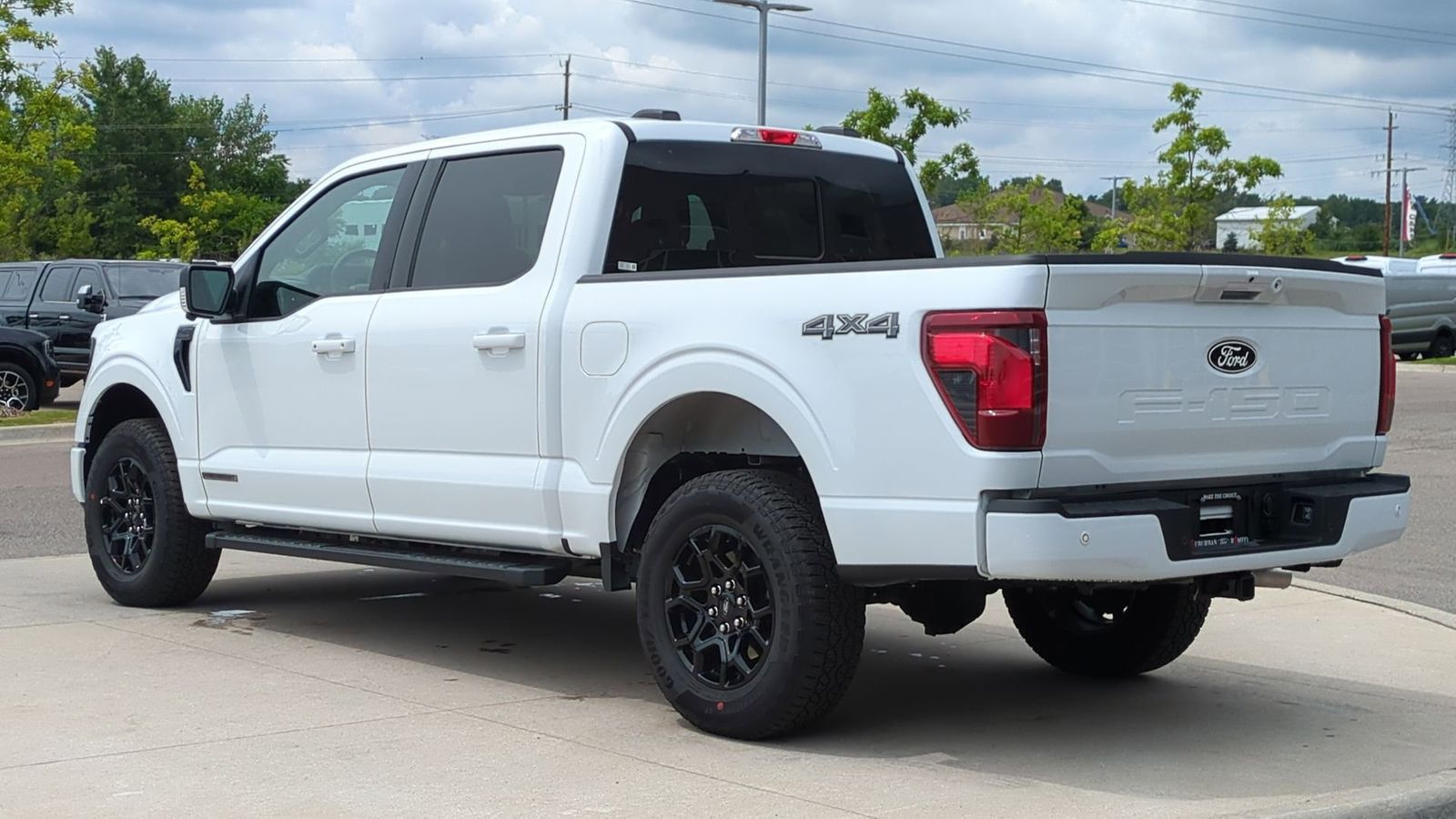 2025 Ford F-150 XLT photo 3