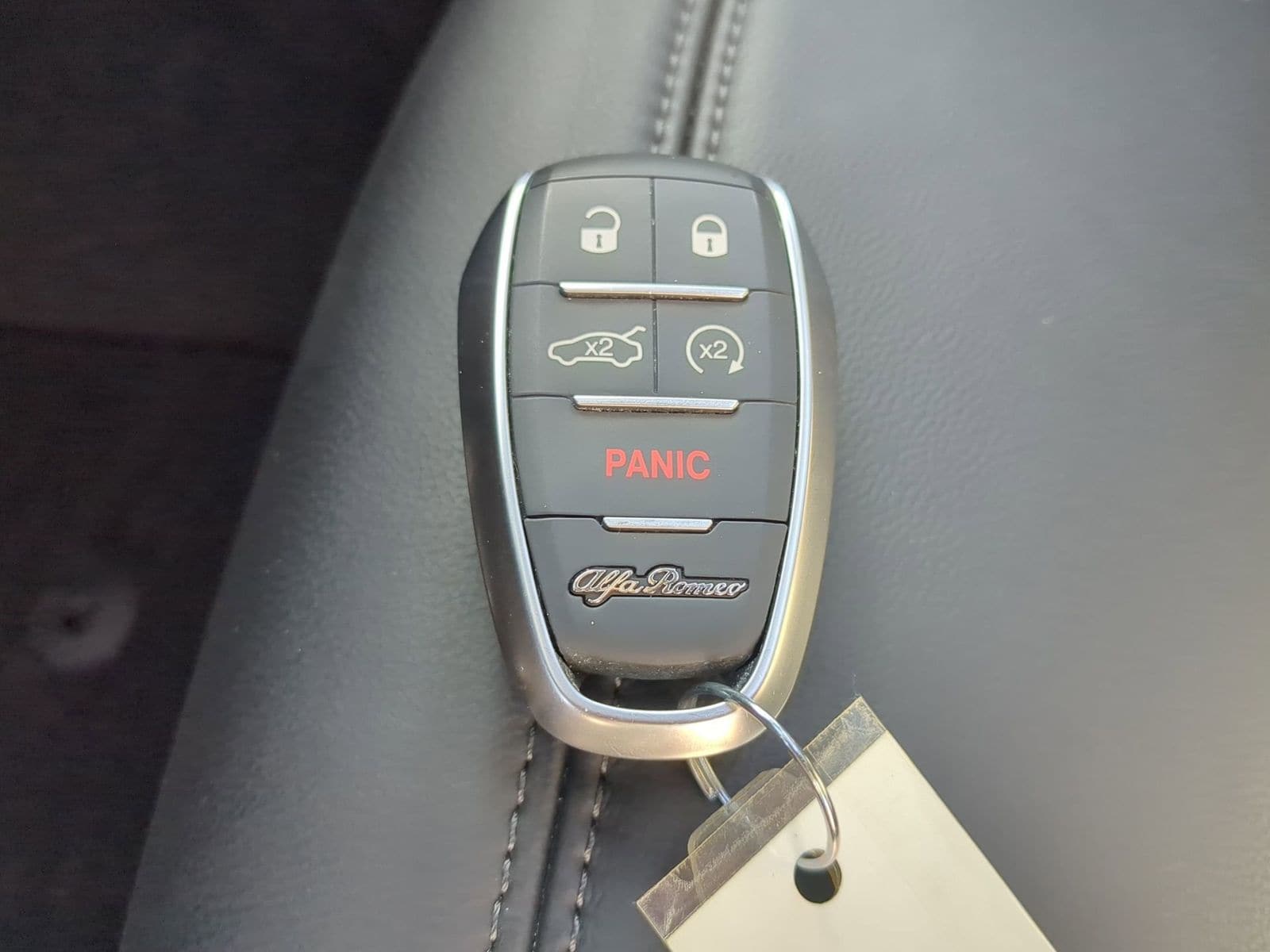 Thumbnail: 2023 Alfa Romeo Stelvio - 40