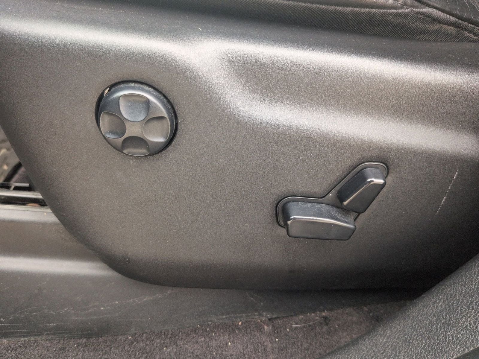 Thumbnail: 2015 Jeep Grand Cherokee - 22