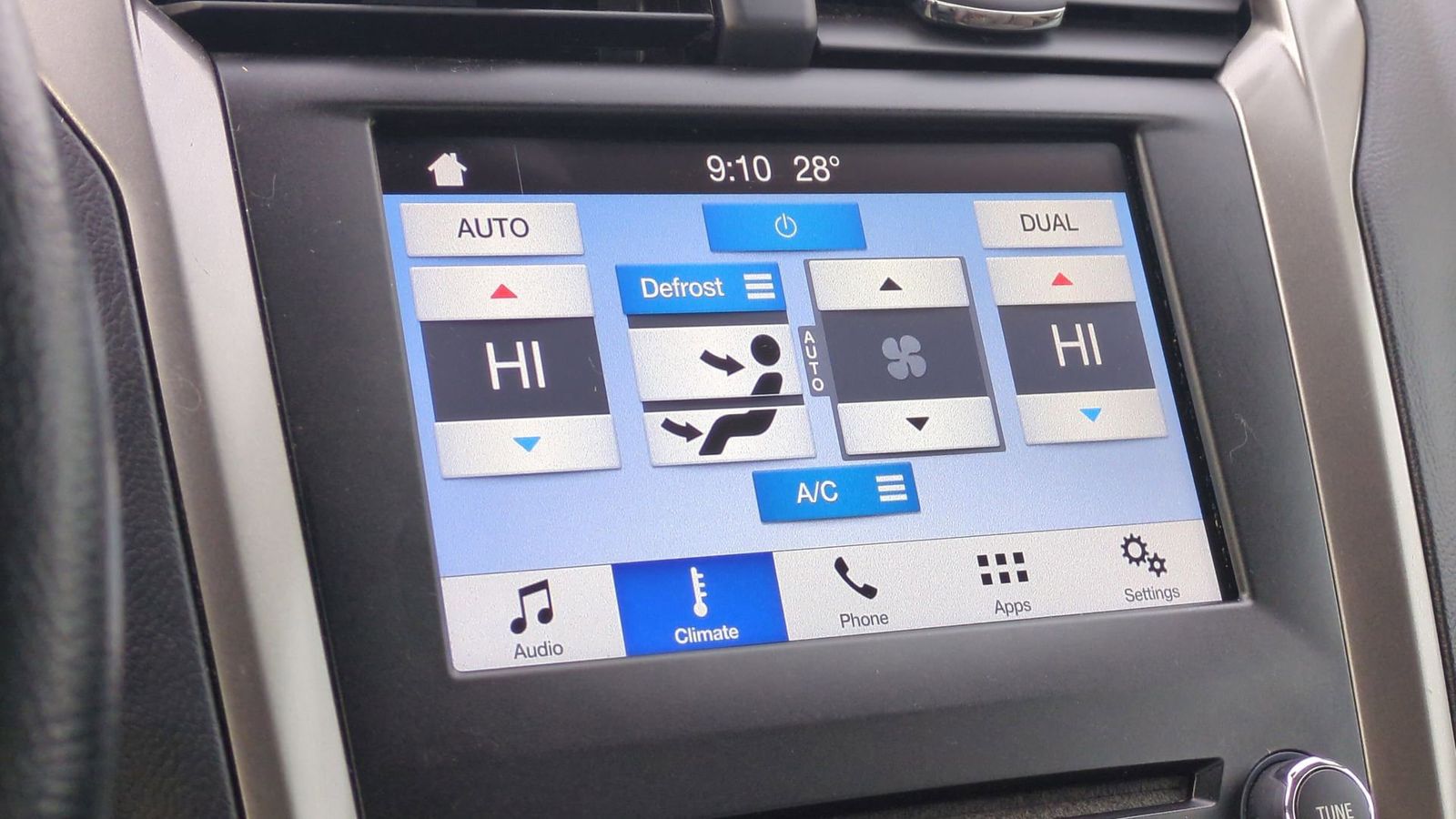 Thumbnail: 2017 Ford Fusion - 30