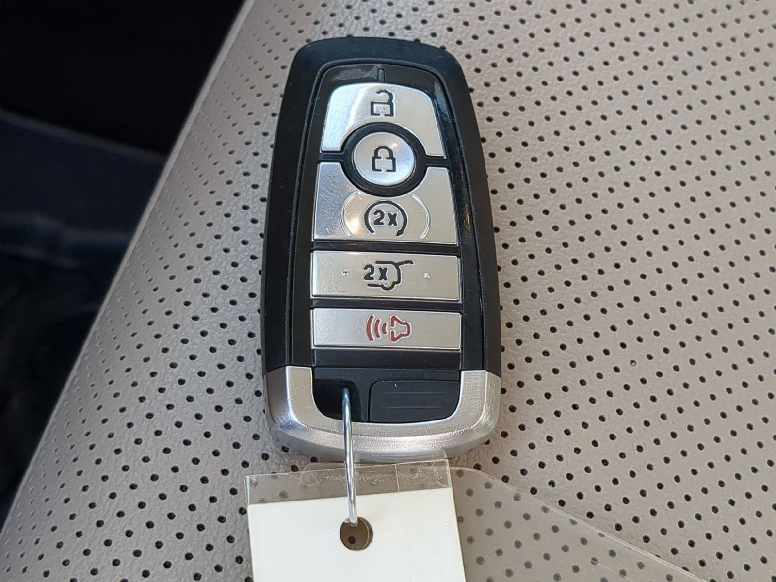 Thumbnail: 2021 Ford Escape - 38