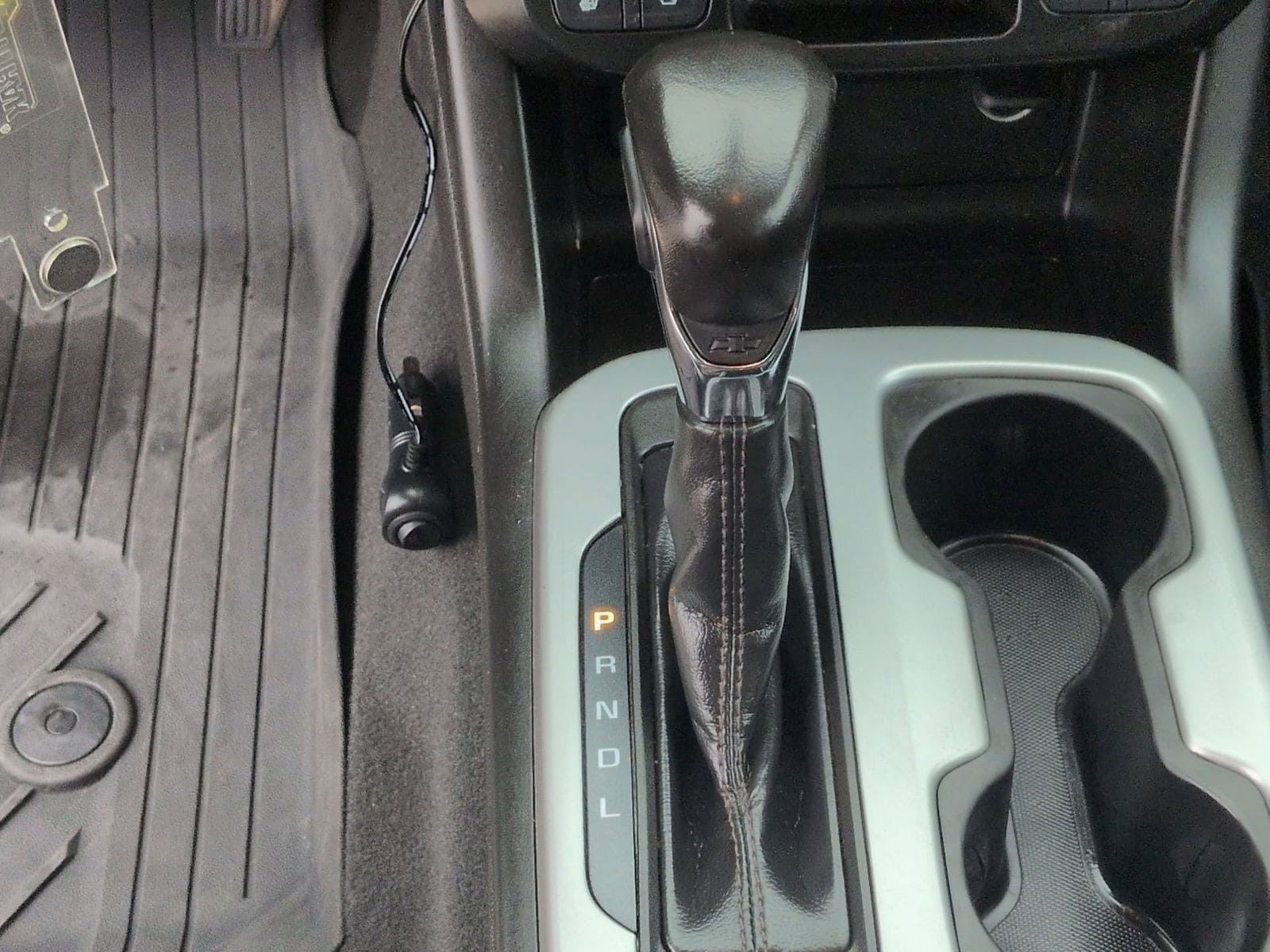 Thumbnail: 2022 Chevrolet Colorado - 35