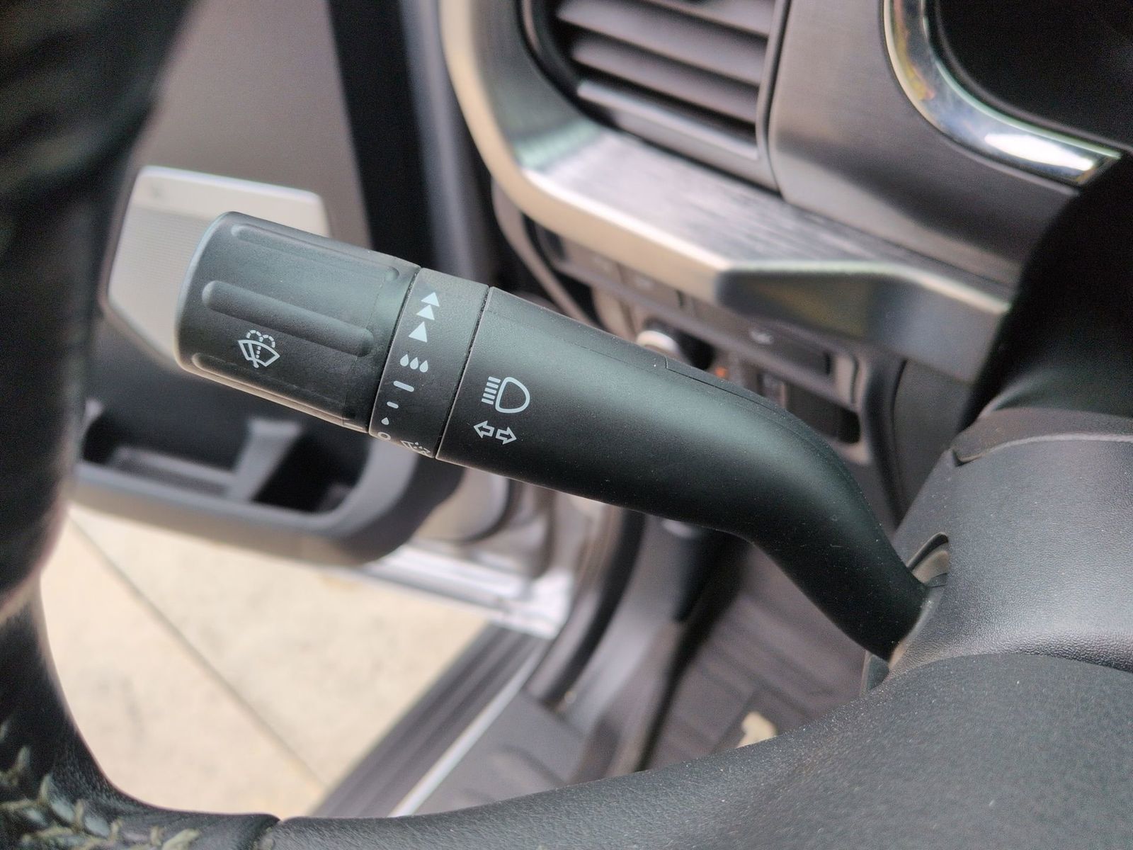 Thumbnail: 2023 Ford F-150 - 33