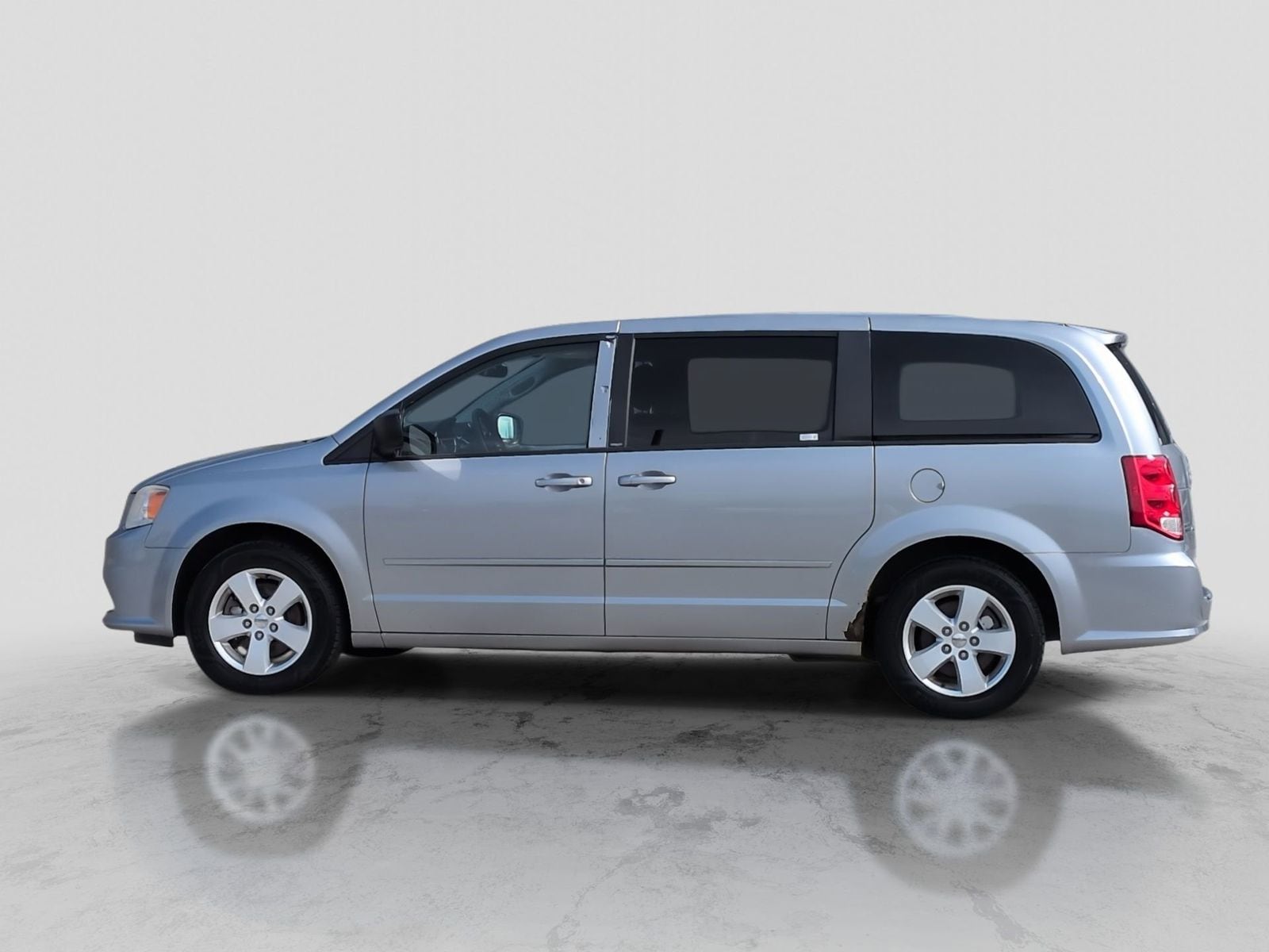 Thumbnail: 2013 Dodge Grand Caravan - 3