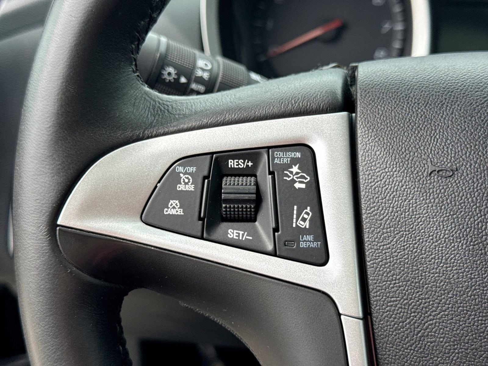 Thumbnail: 2014 Chevrolet Equinox - 22