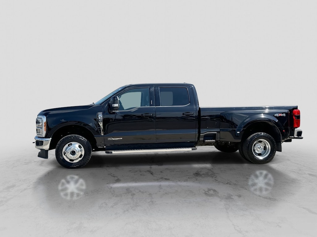 Certified 2023 Ford F-350SD Lariat Truck