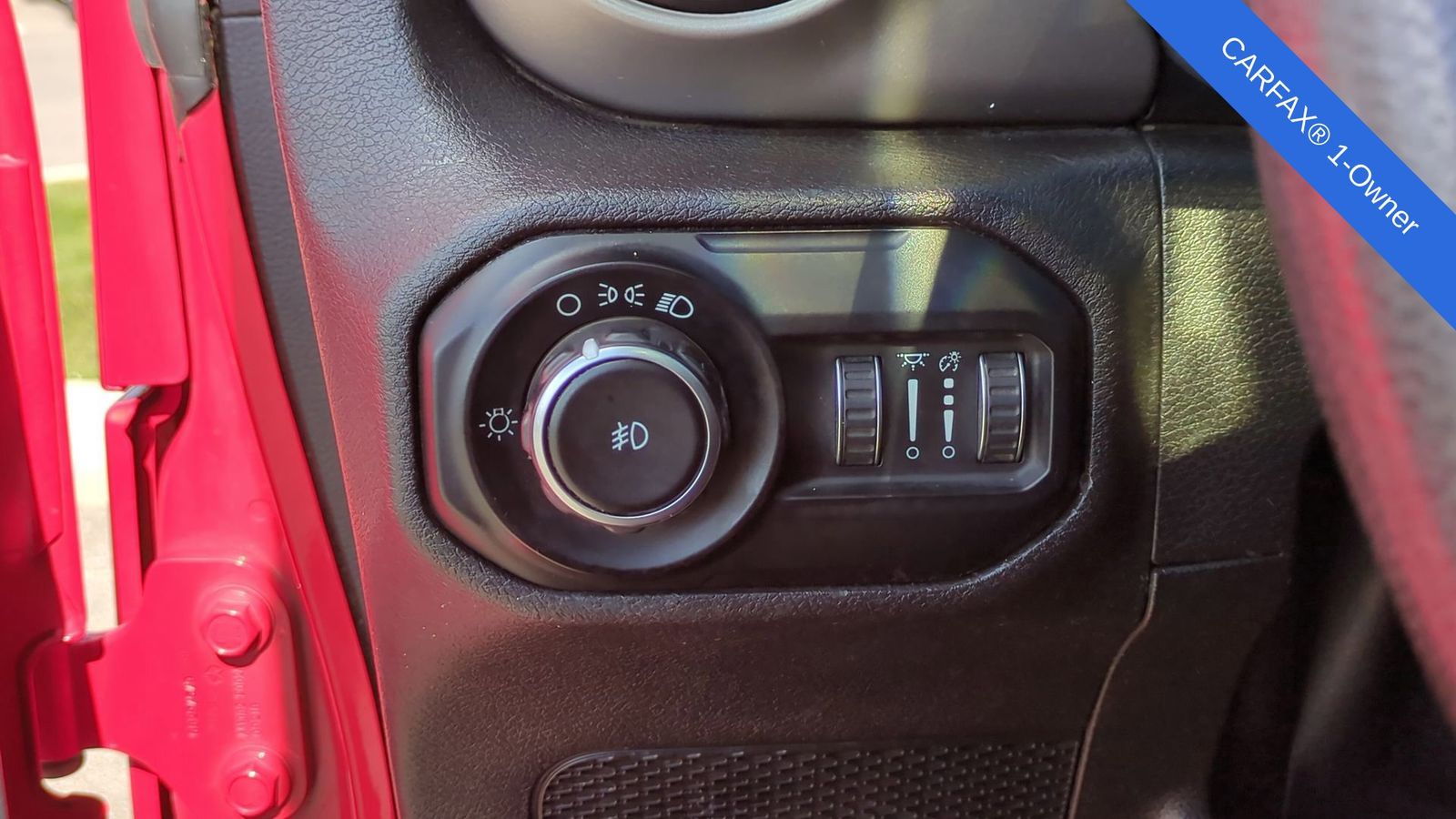 Thumbnail: 2018 Jeep Wrangler - 21