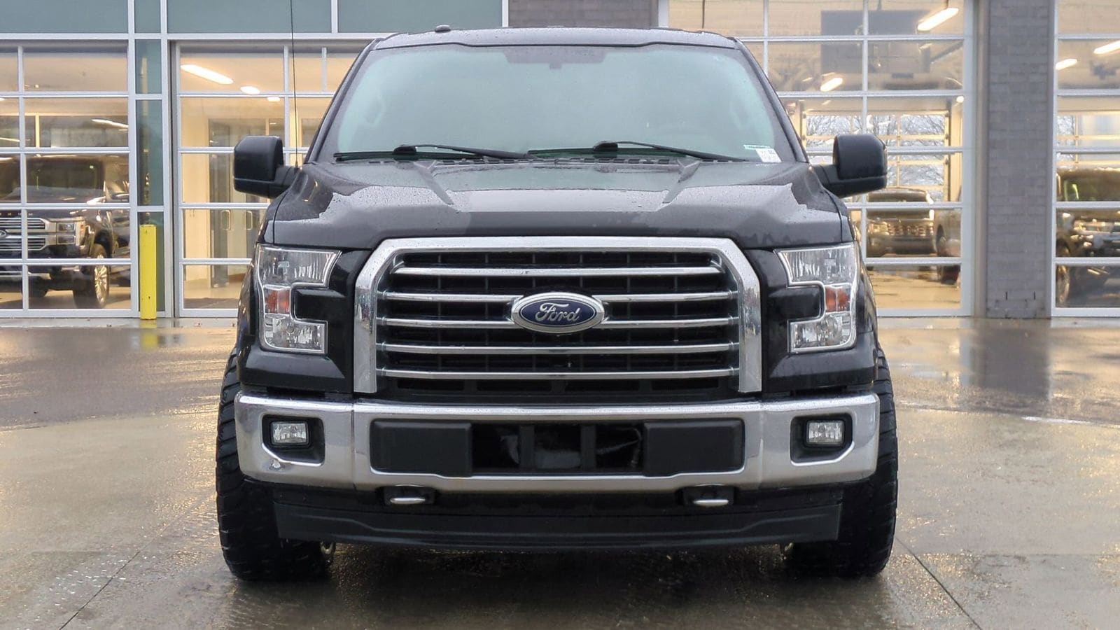 Thumbnail: 2017 Ford F-150 - 5