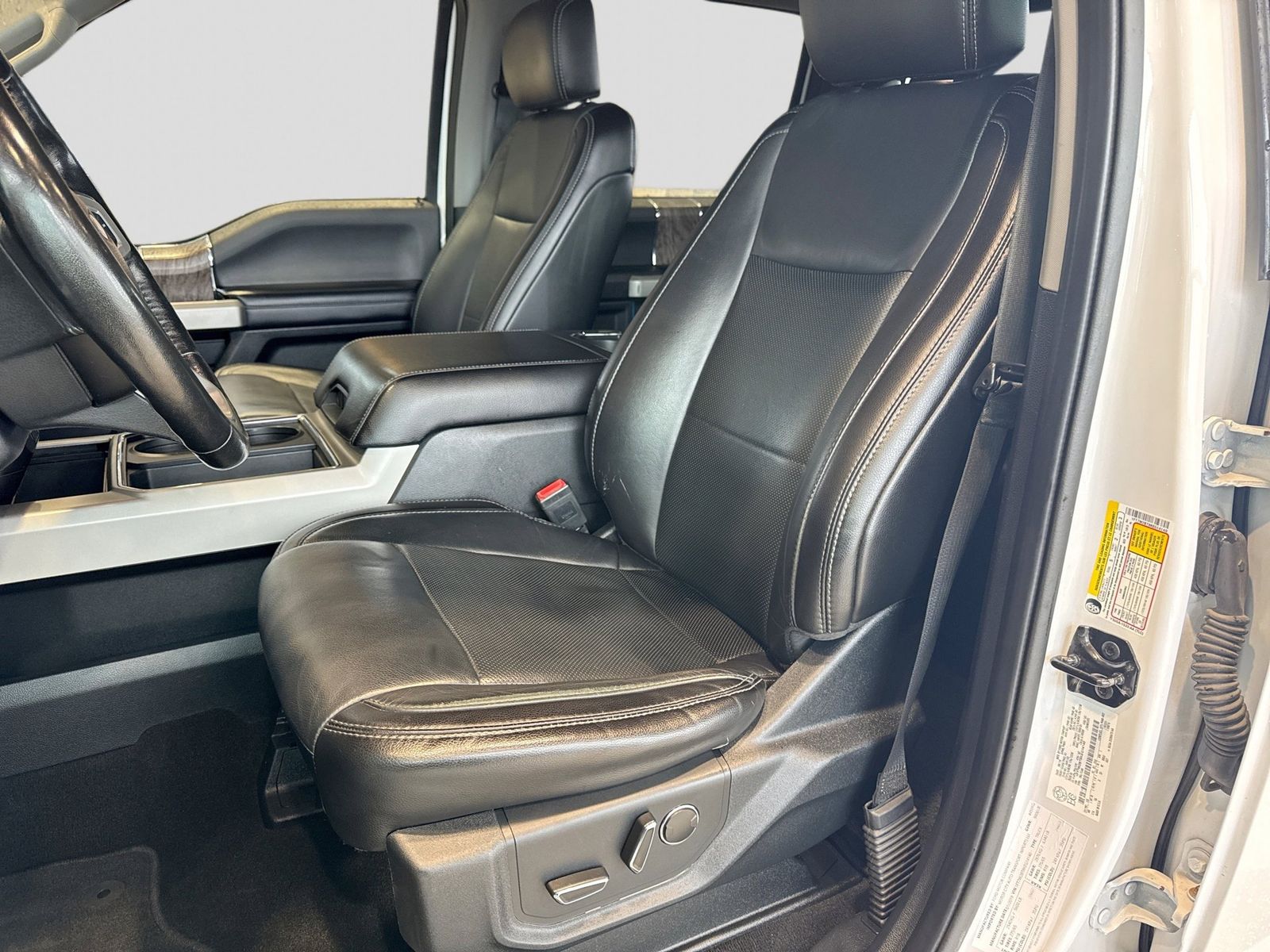 Thumbnail: 2019 Ford F-250 - 15