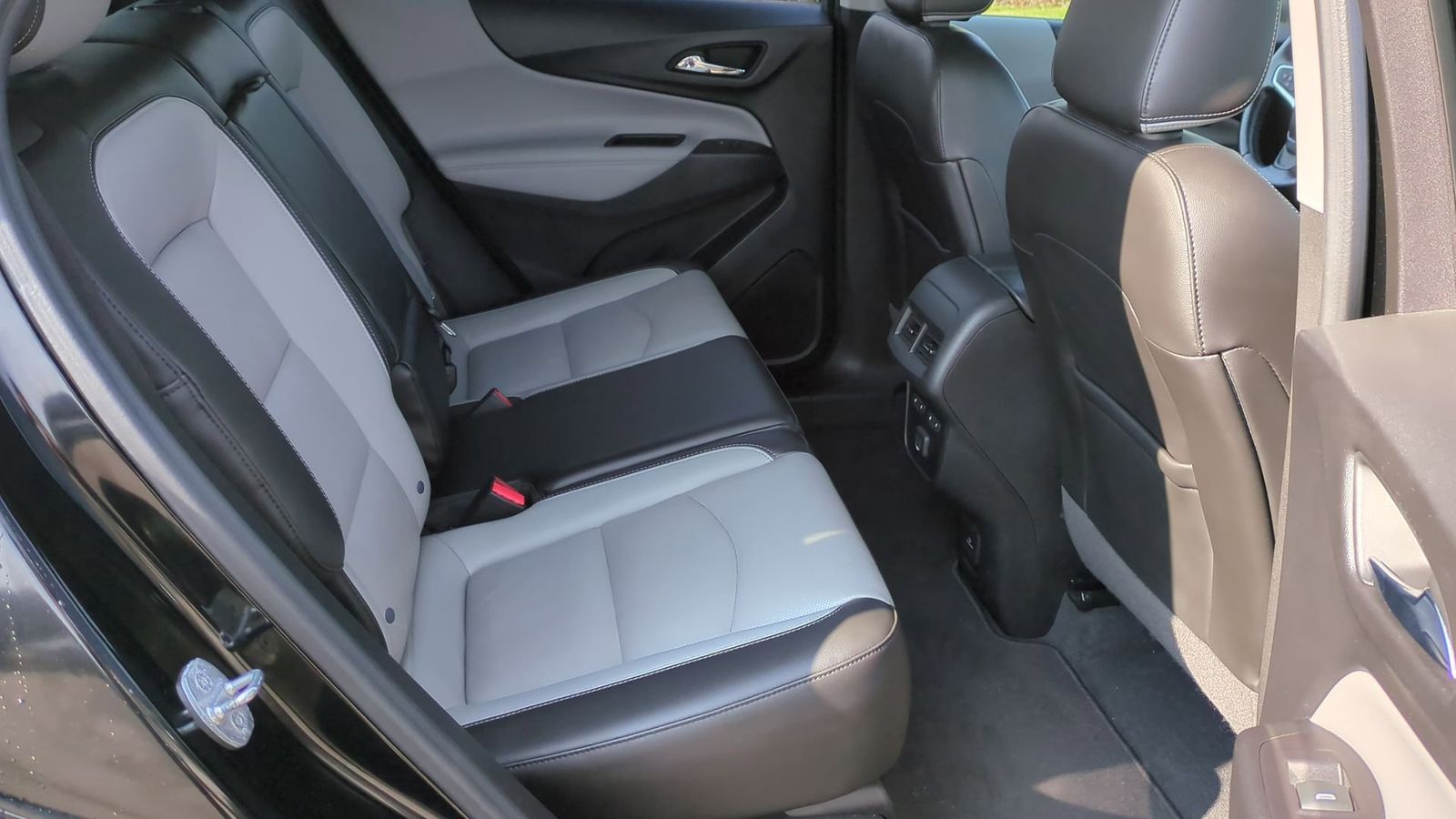 Thumbnail: 2020 Chevrolet Equinox - 22