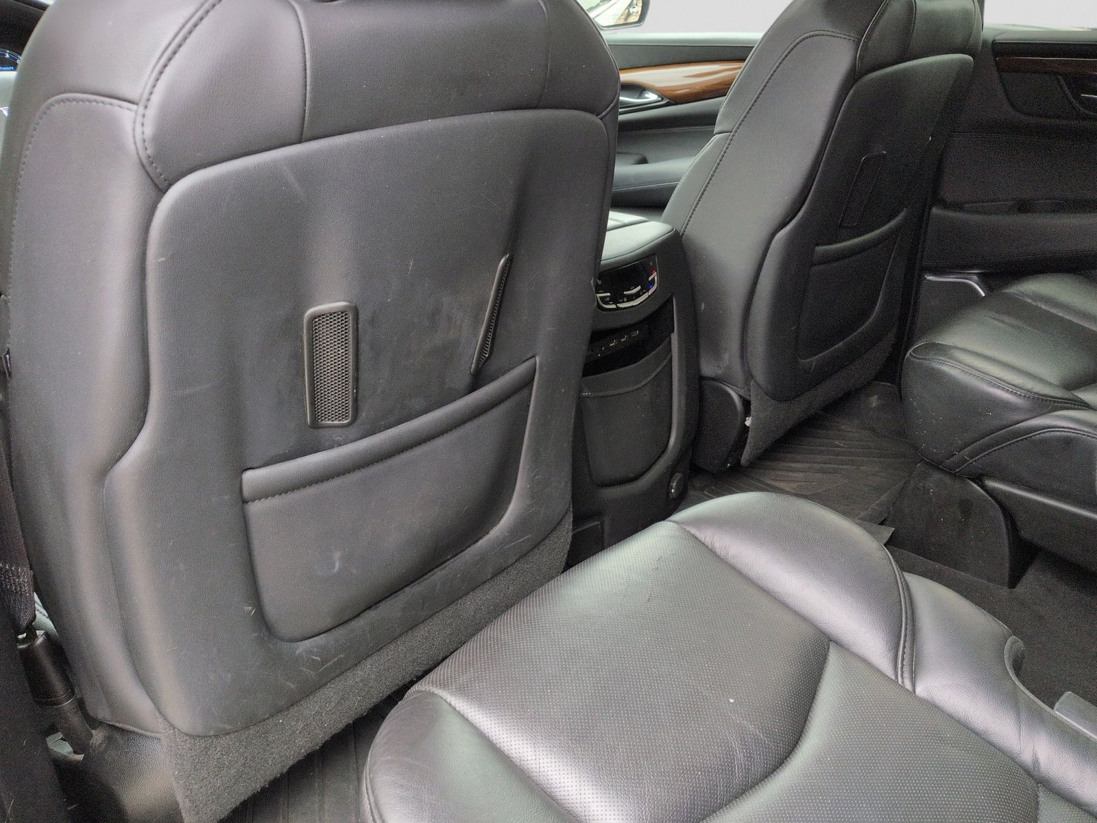 Thumbnail: 2020 Cadillac Escalade - 23