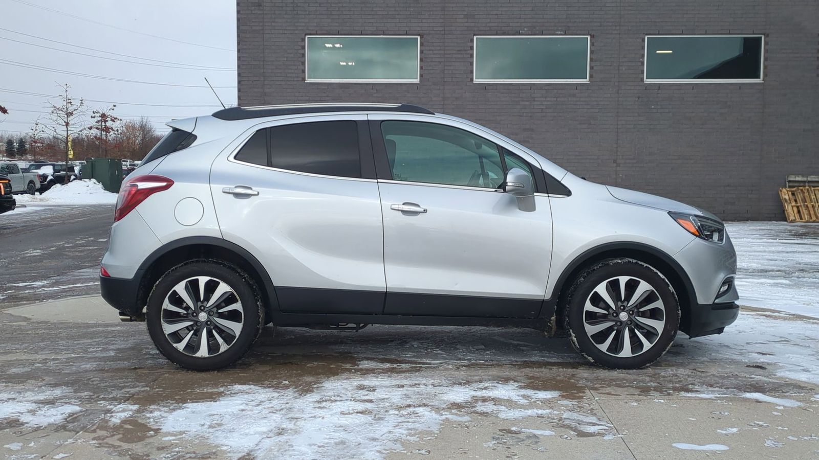 Thumbnail: 2017 Buick Encore - 8