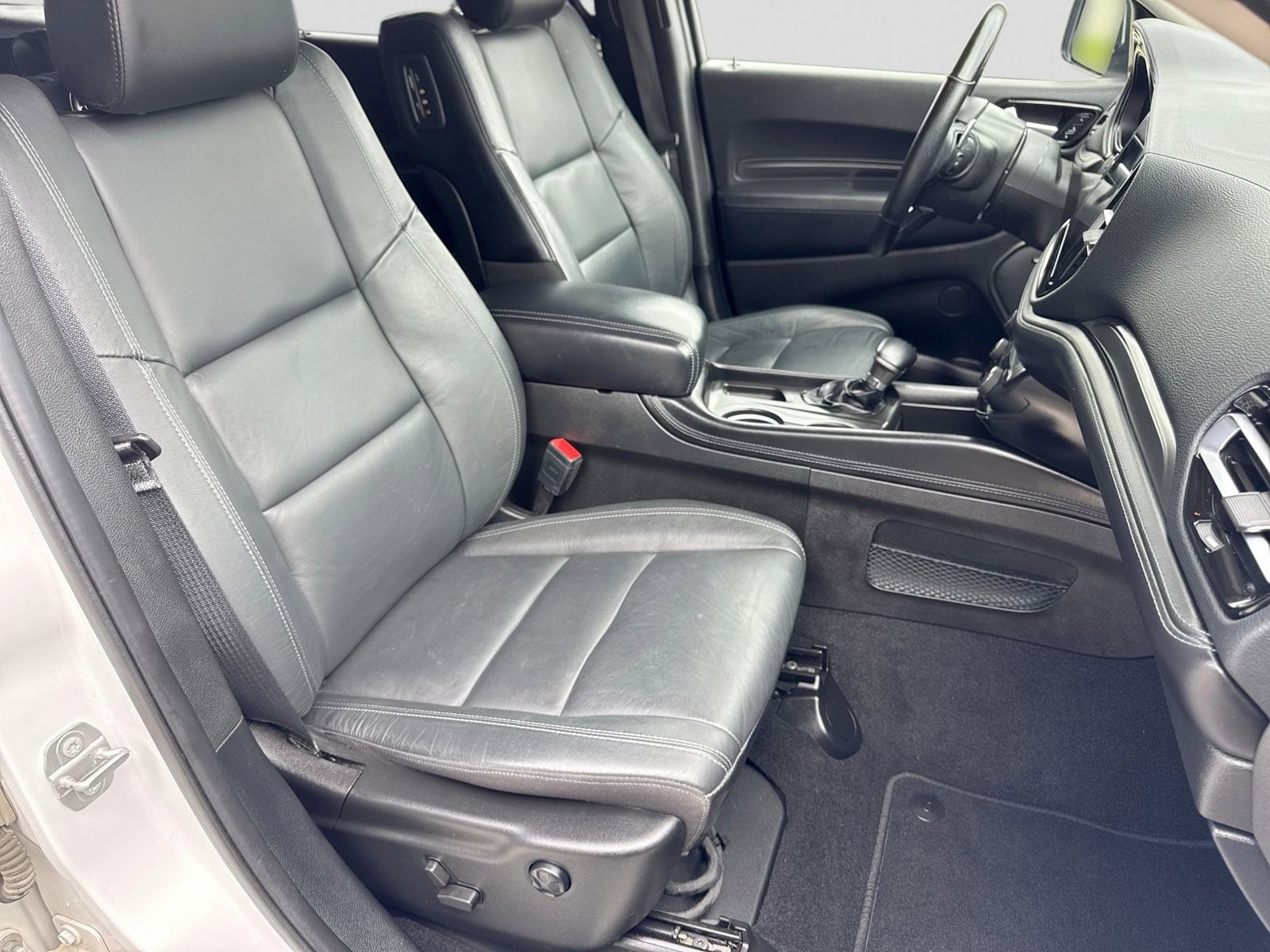 Thumbnail: 2021 Dodge Durango - 24