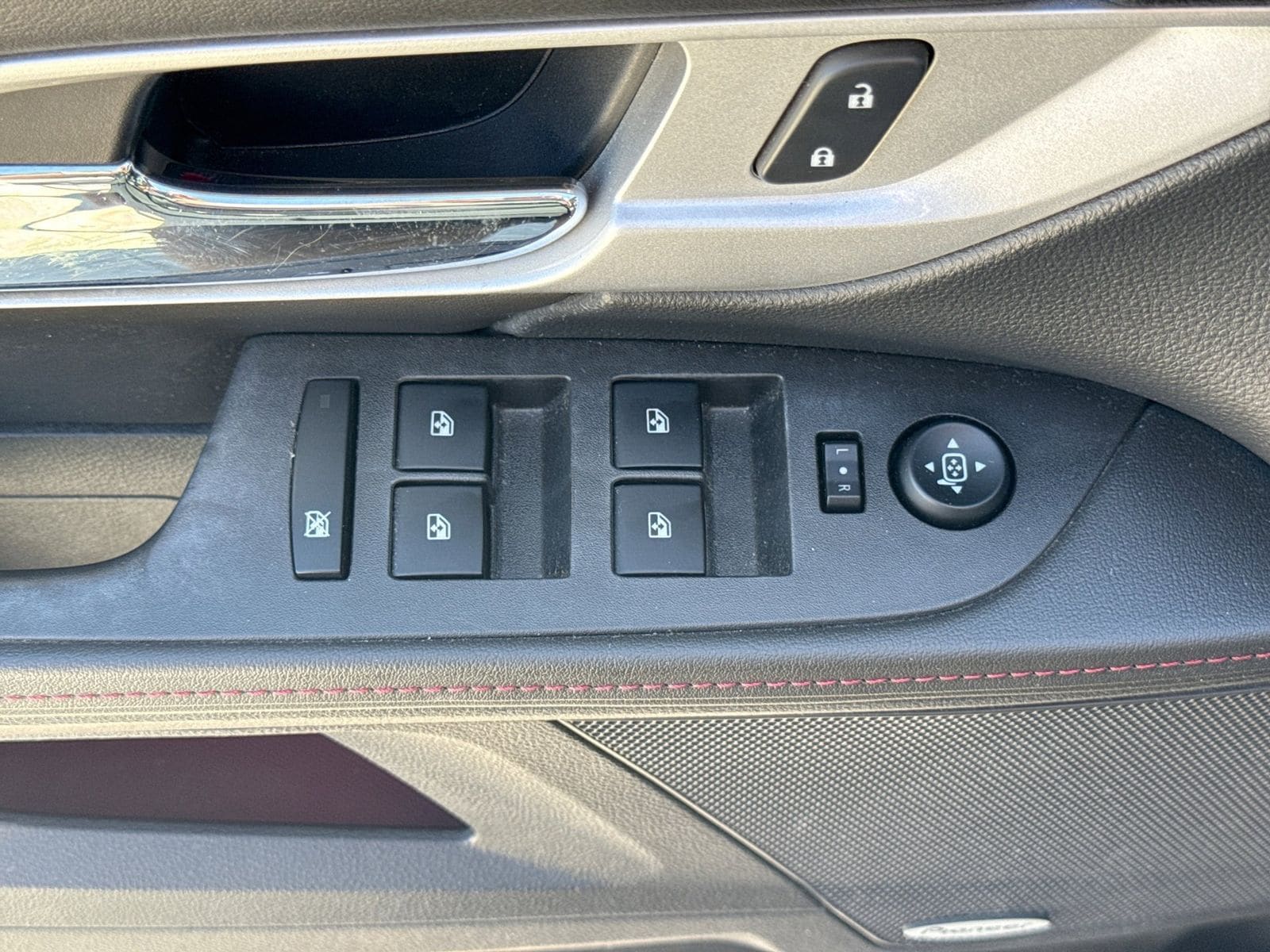 Thumbnail: 2012 GMC Terrain - 19