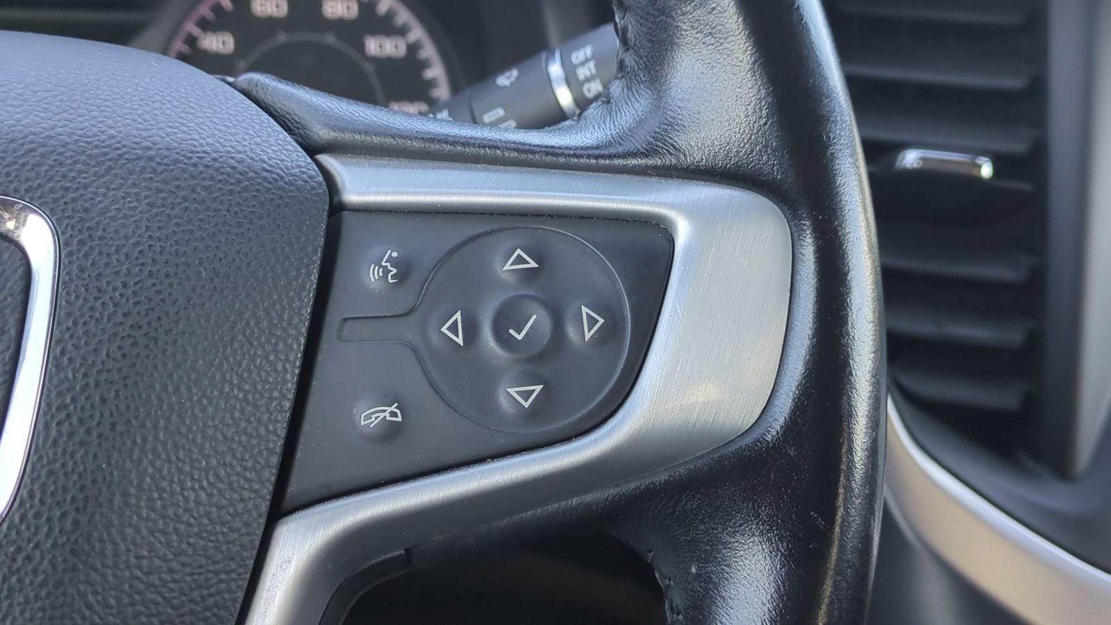 Thumbnail: 2019 GMC Acadia - 24