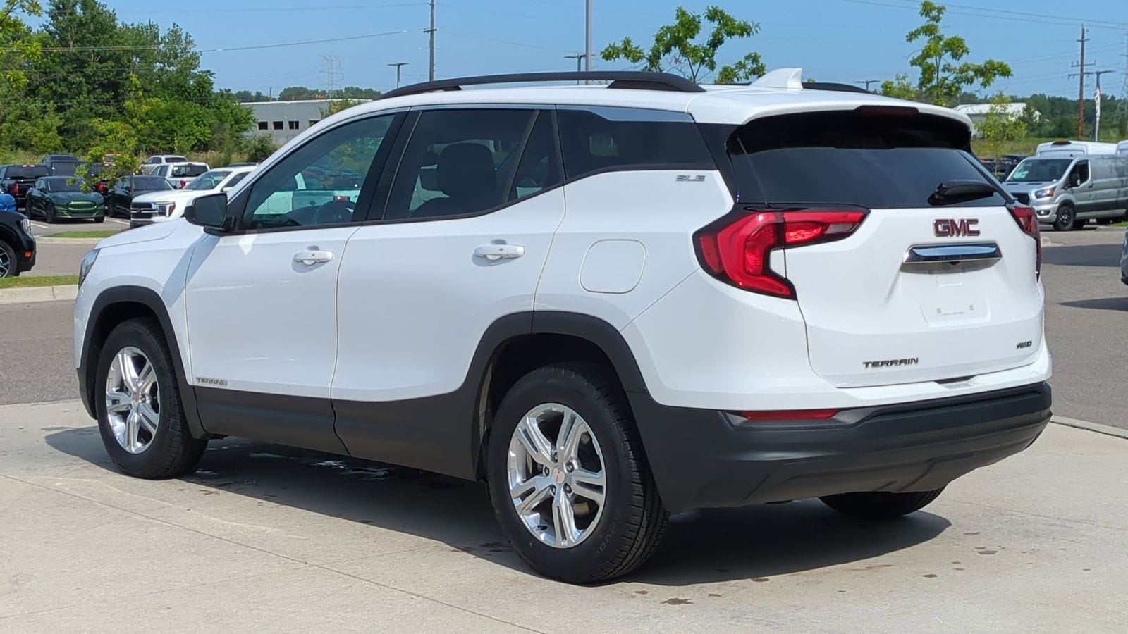 Thumbnail: 2020 GMC Terrain - 3