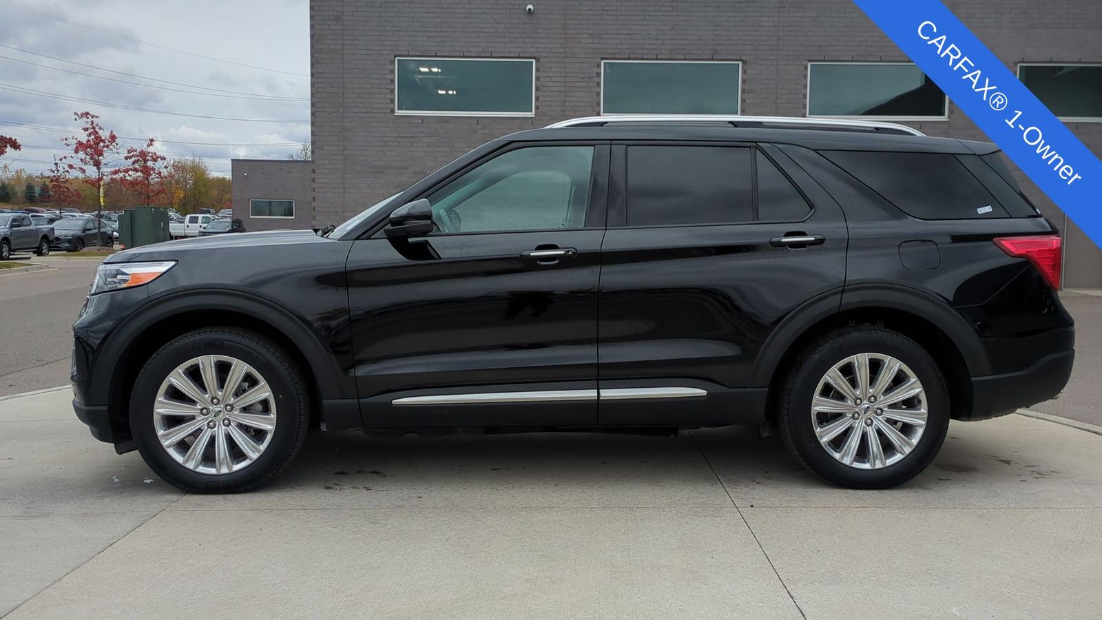 2022 Ford Explorer Limited photo 2