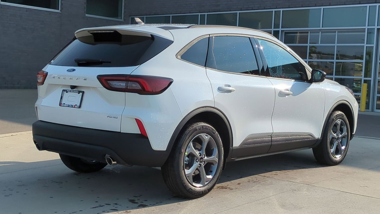 Thumbnail: 2025 Ford Escape - 7