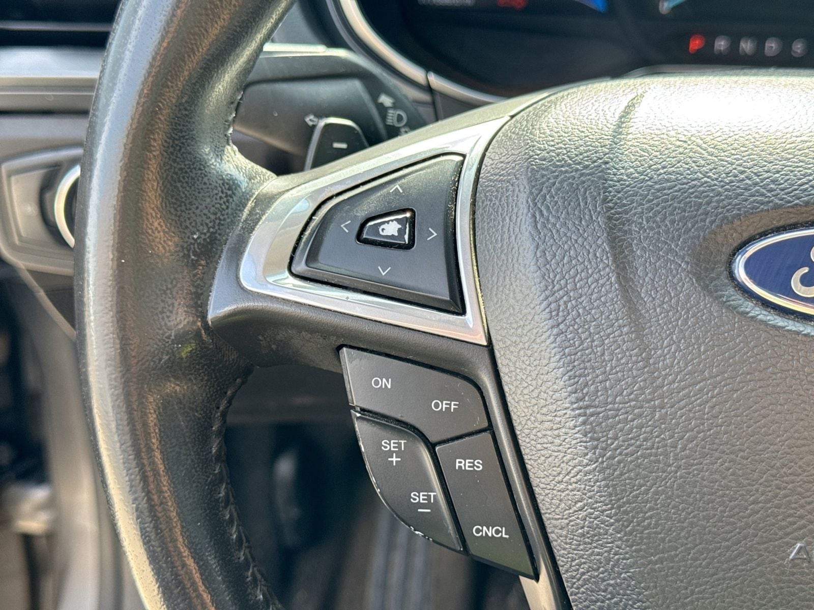 Thumbnail: 2013 Ford Fusion - 15