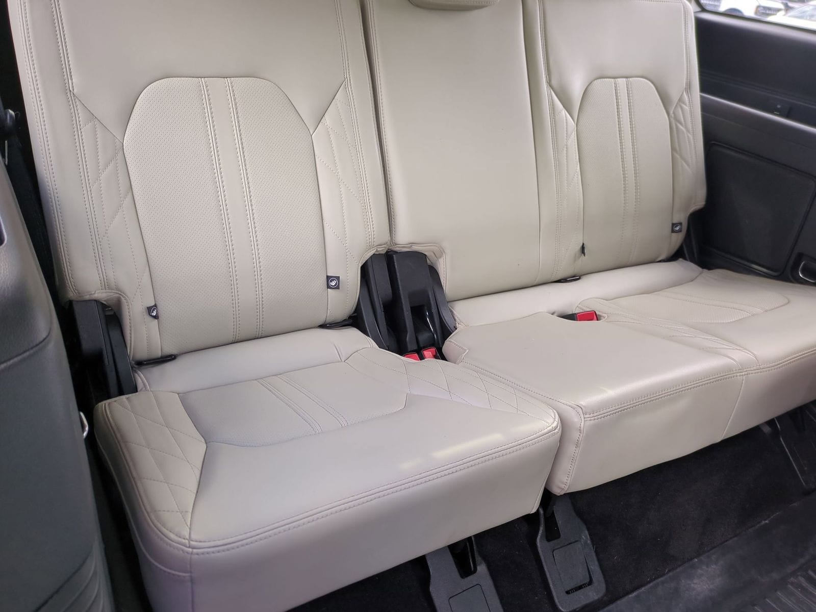 Thumbnail: 2019 Ford Expedition - 25