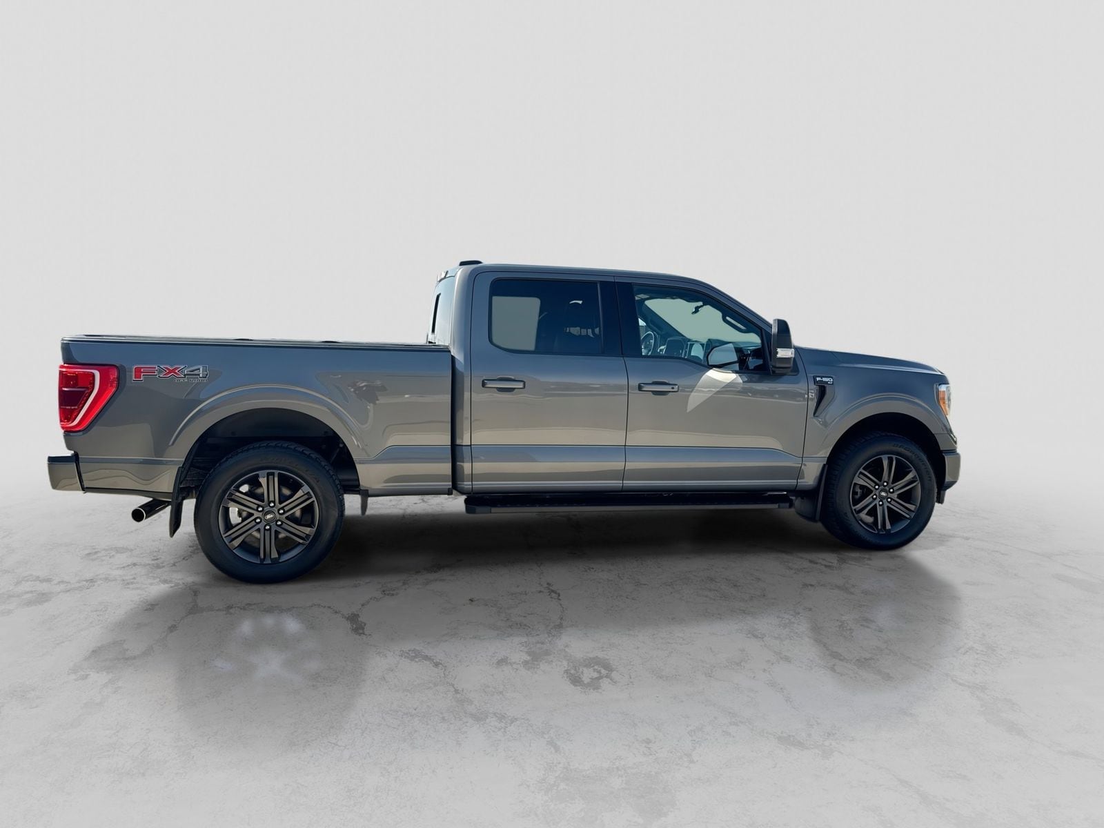 Thumbnail: 2022 Ford F-150 - 9