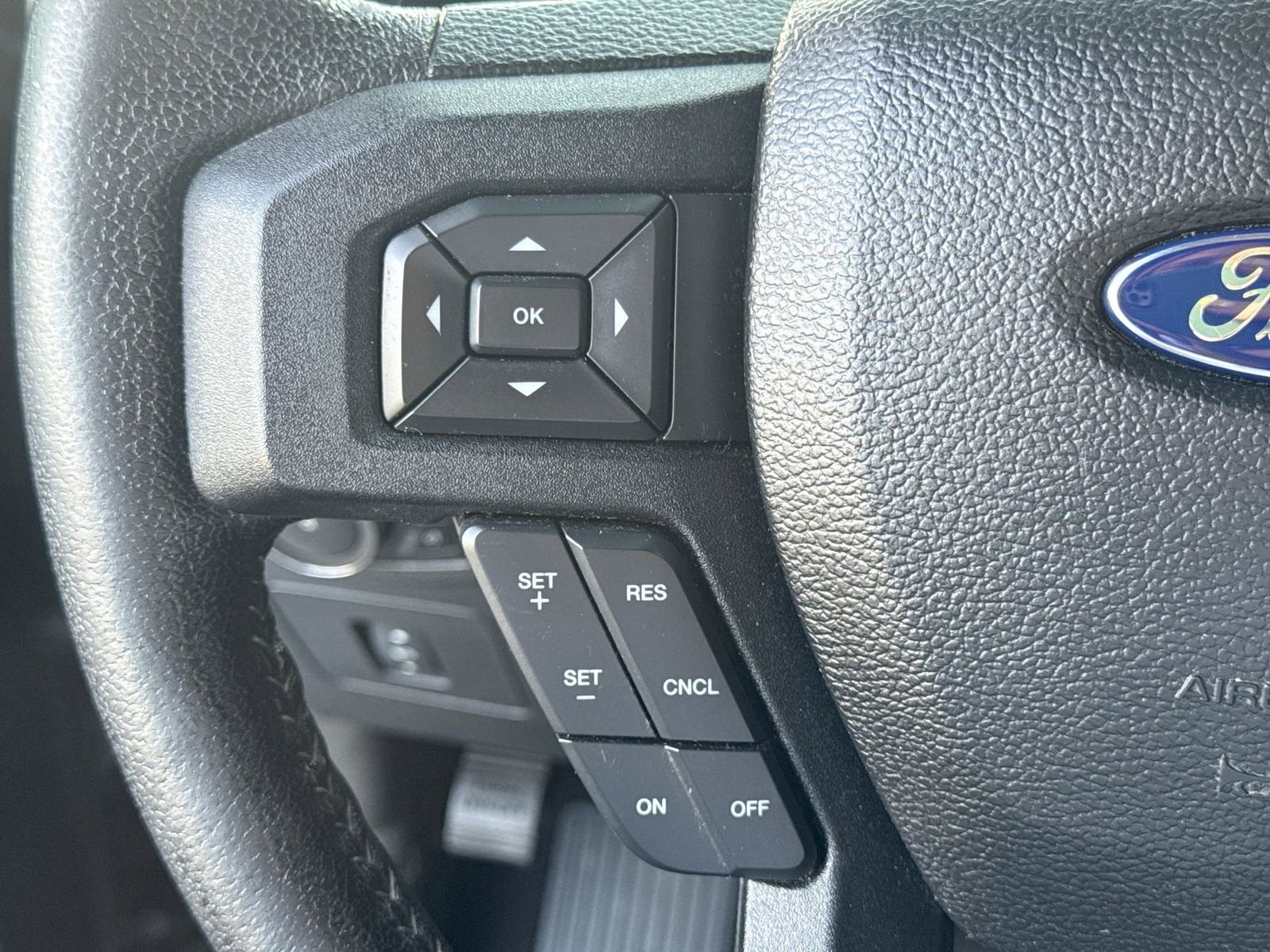 Thumbnail: 2016 Ford F-150 - 25