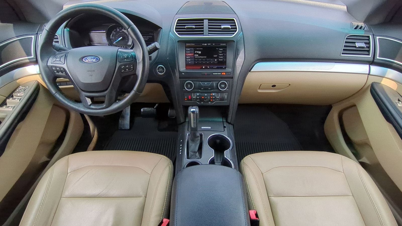 Thumbnail: 2016 Ford Explorer - 15