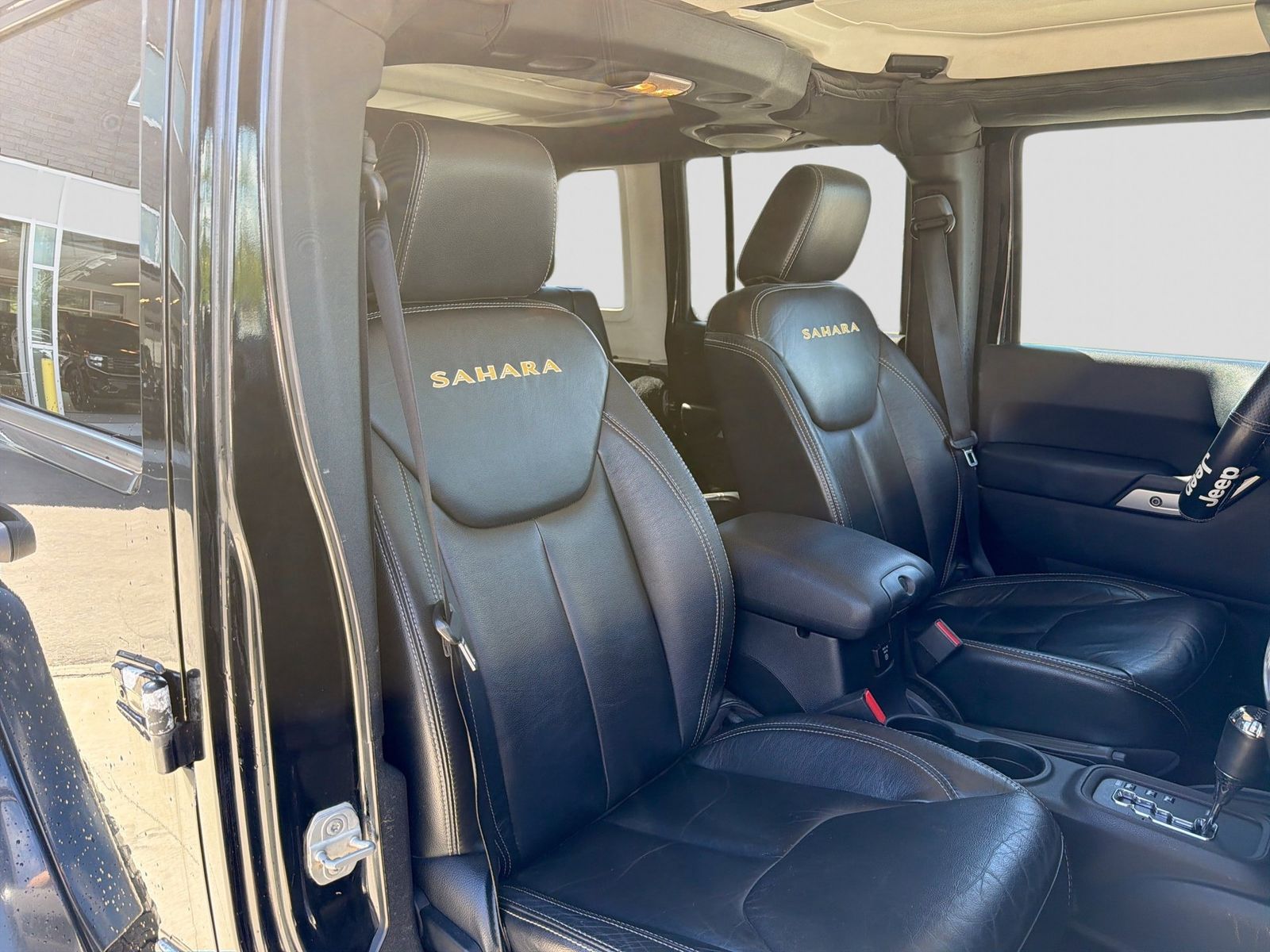 Thumbnail: 2013 Jeep Wrangler - 21