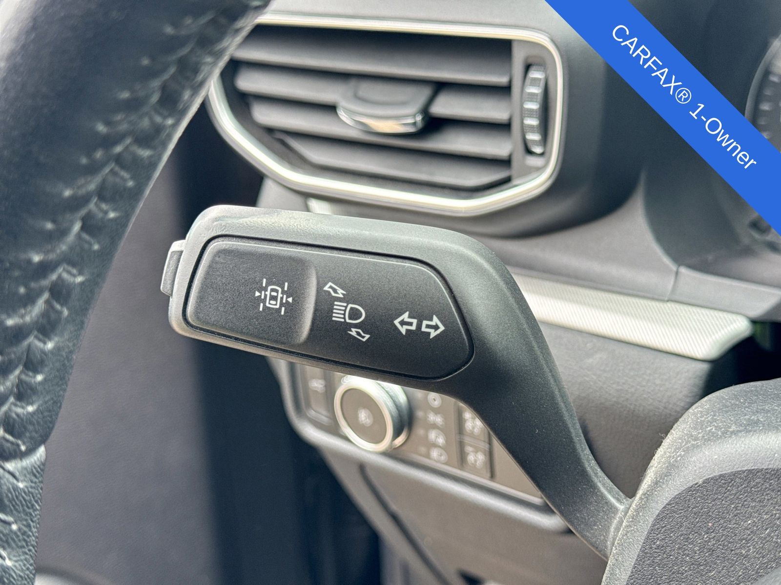 Thumbnail: 2020 Ford Explorer - 28