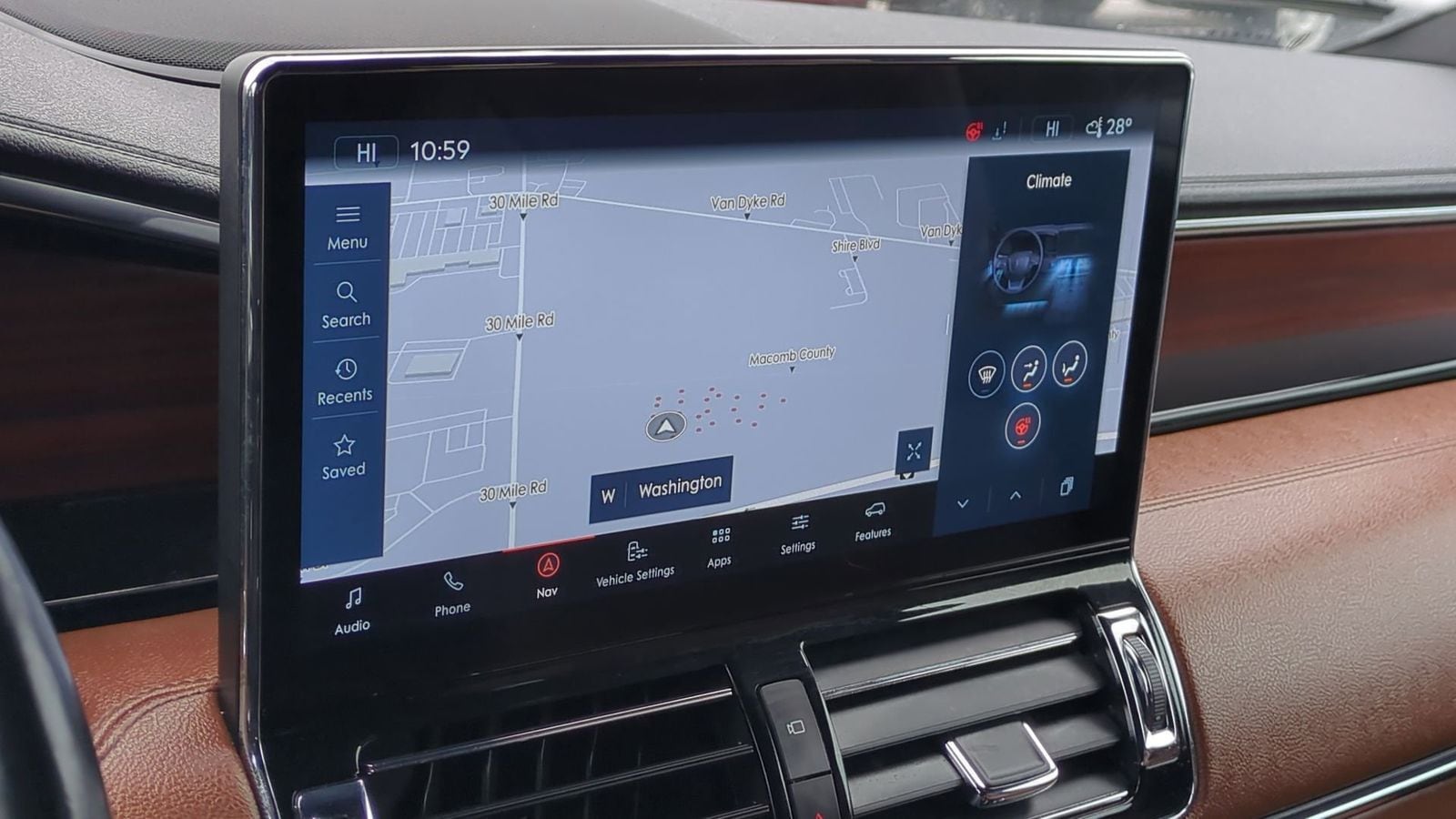 Thumbnail: 2023 Lincoln Navigator - 34