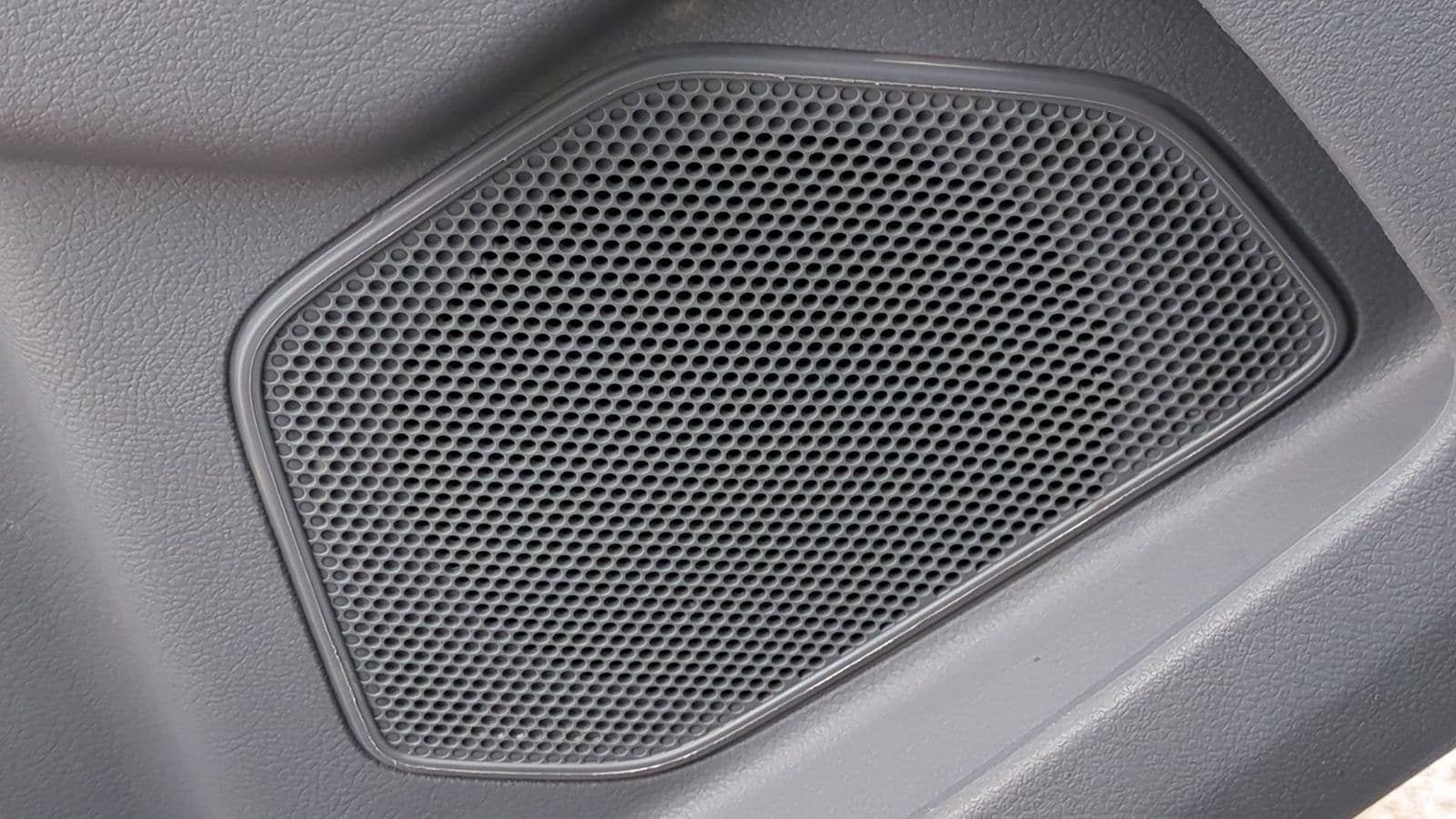 Thumbnail: 2018 Ford Transit Series - 29