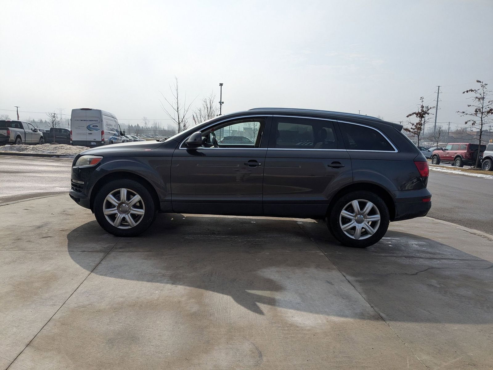 Used 2008 Audi Q7 Premium with VIN WA1BY74LX8D002996 for sale in Washington, MI