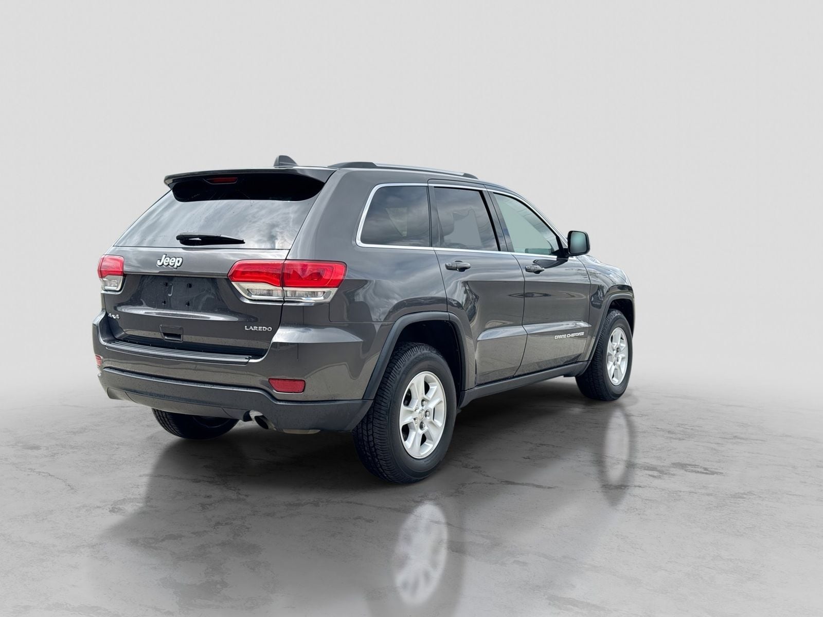 Thumbnail: 2016 Jeep Grand Cherokee - 7