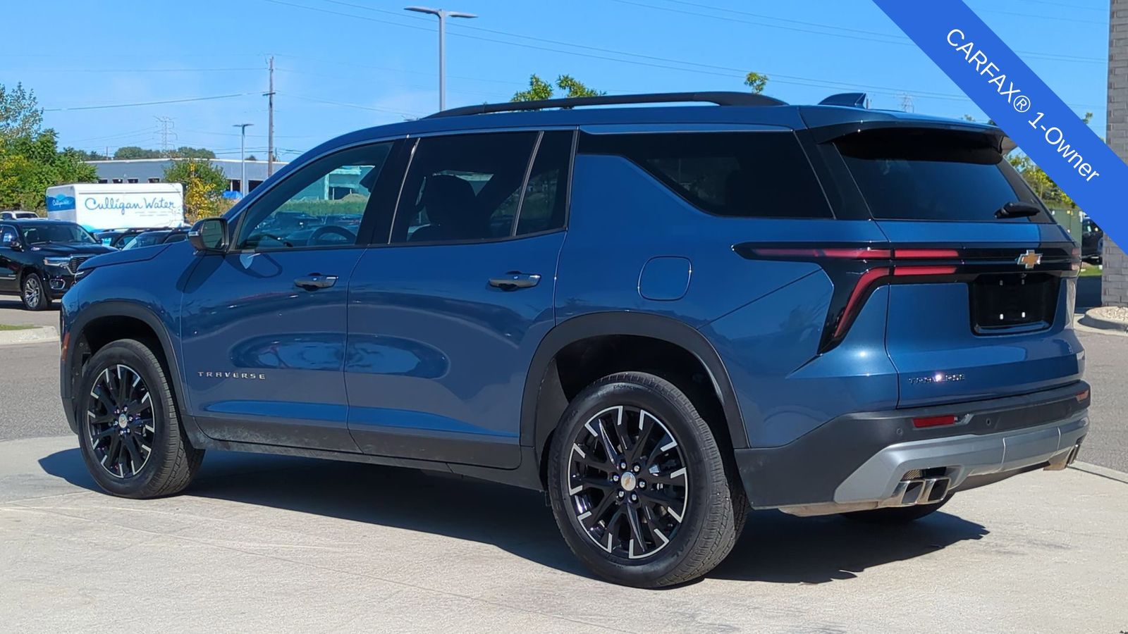 2024 Chevrolet Traverse photo 3