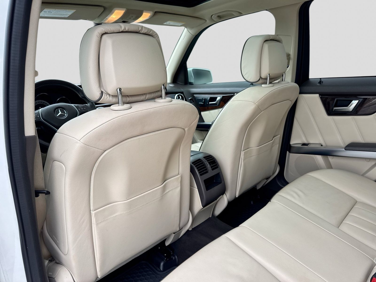 Thumbnail: 2013 Mercedes-Benz GLK - 18